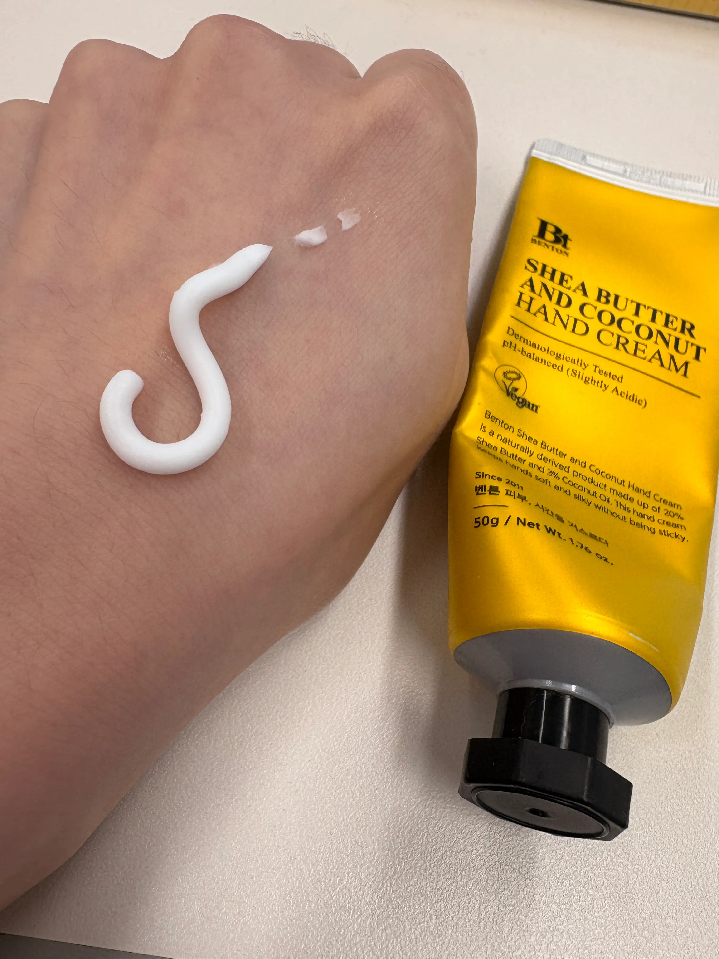 선택된 언니의파우치 리뷰 이미지 - [시어버터 앤 코코넛 핸드크림]