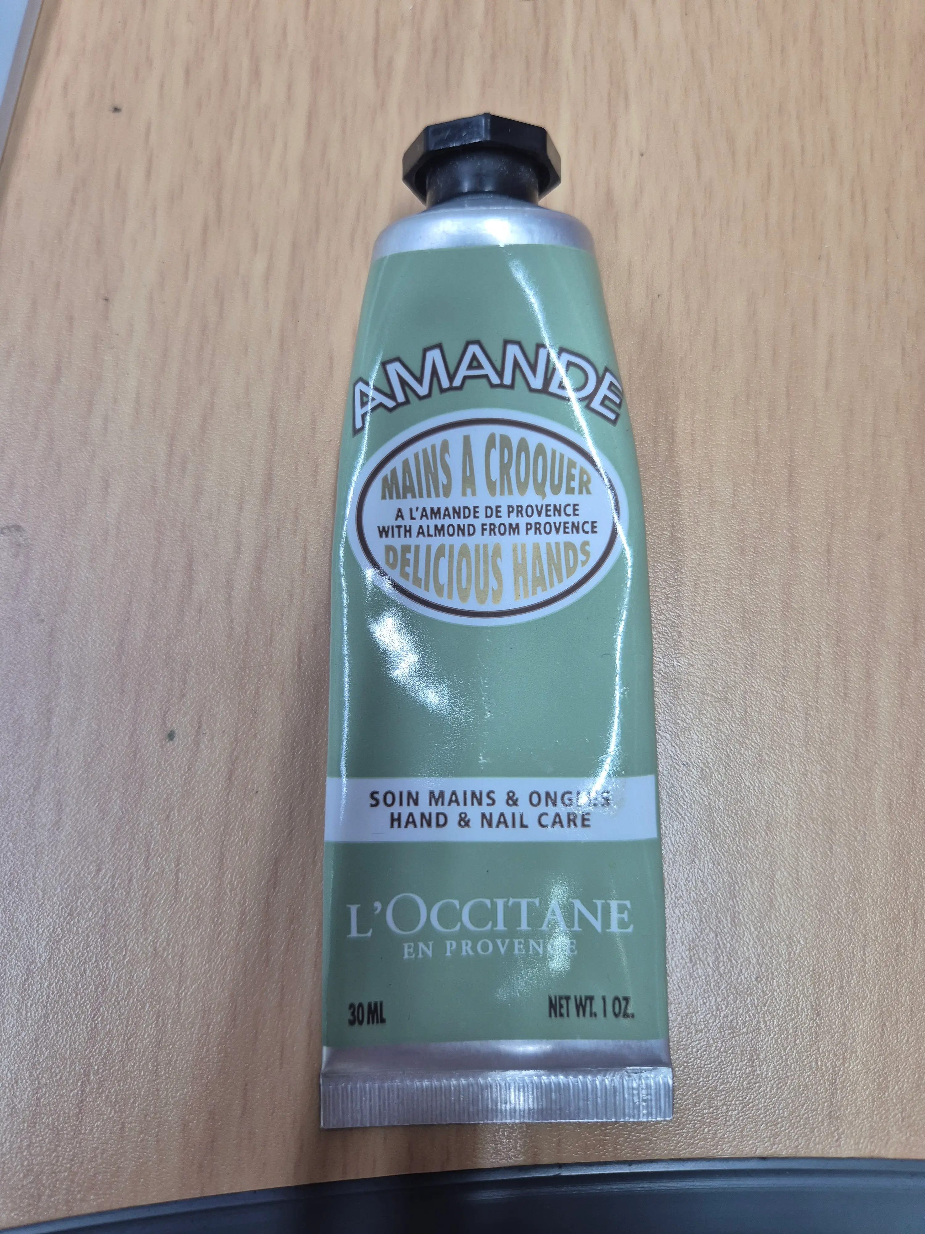 선택된 언니의파우치 리뷰 이미지 - [아몬드 딜리셔스 핸드 크림]