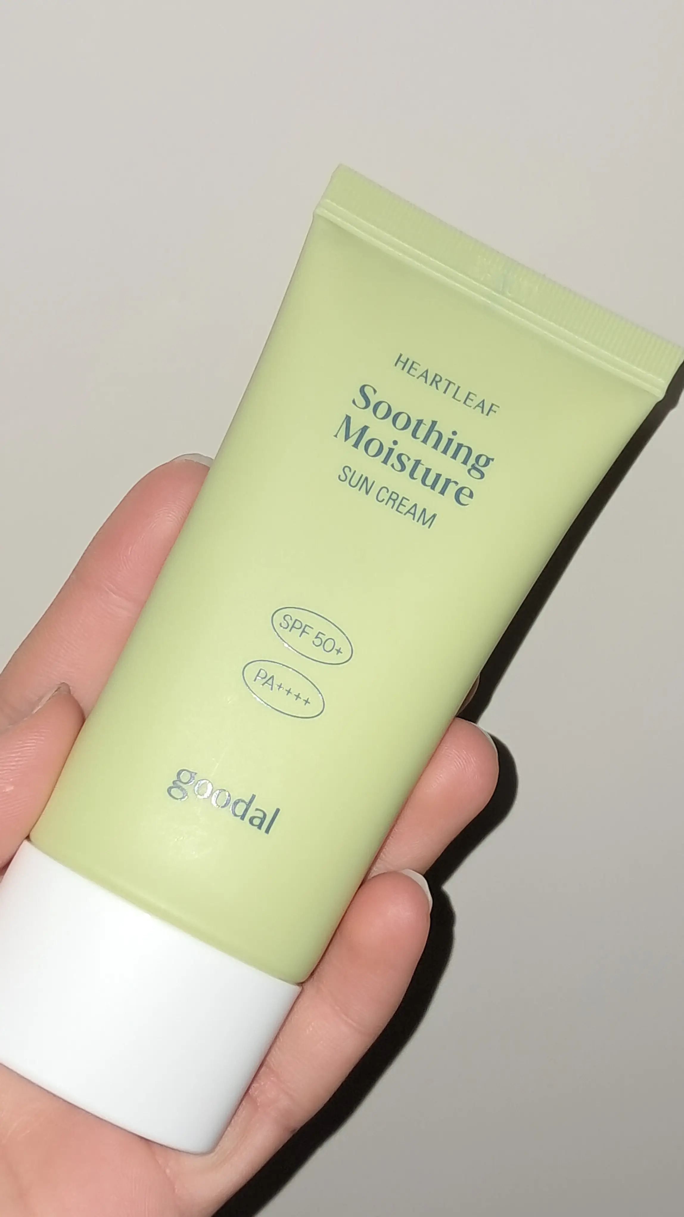 선택된 언니의파우치 리뷰 이미지 - [맑은 어성초 진정 수분 선크림]