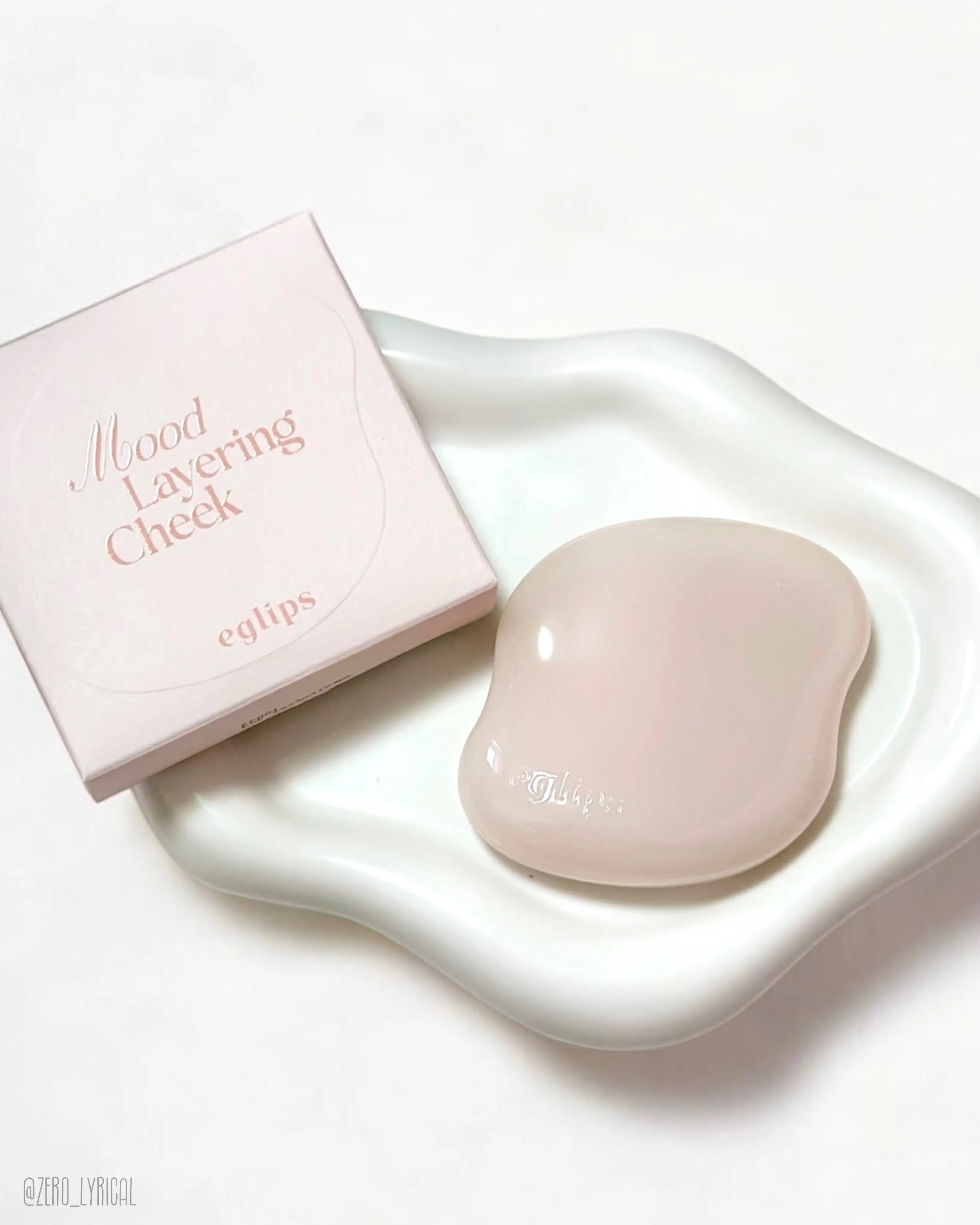 선택된 언니의파우치 리뷰 이미지 - [무드 레이어링 치크]