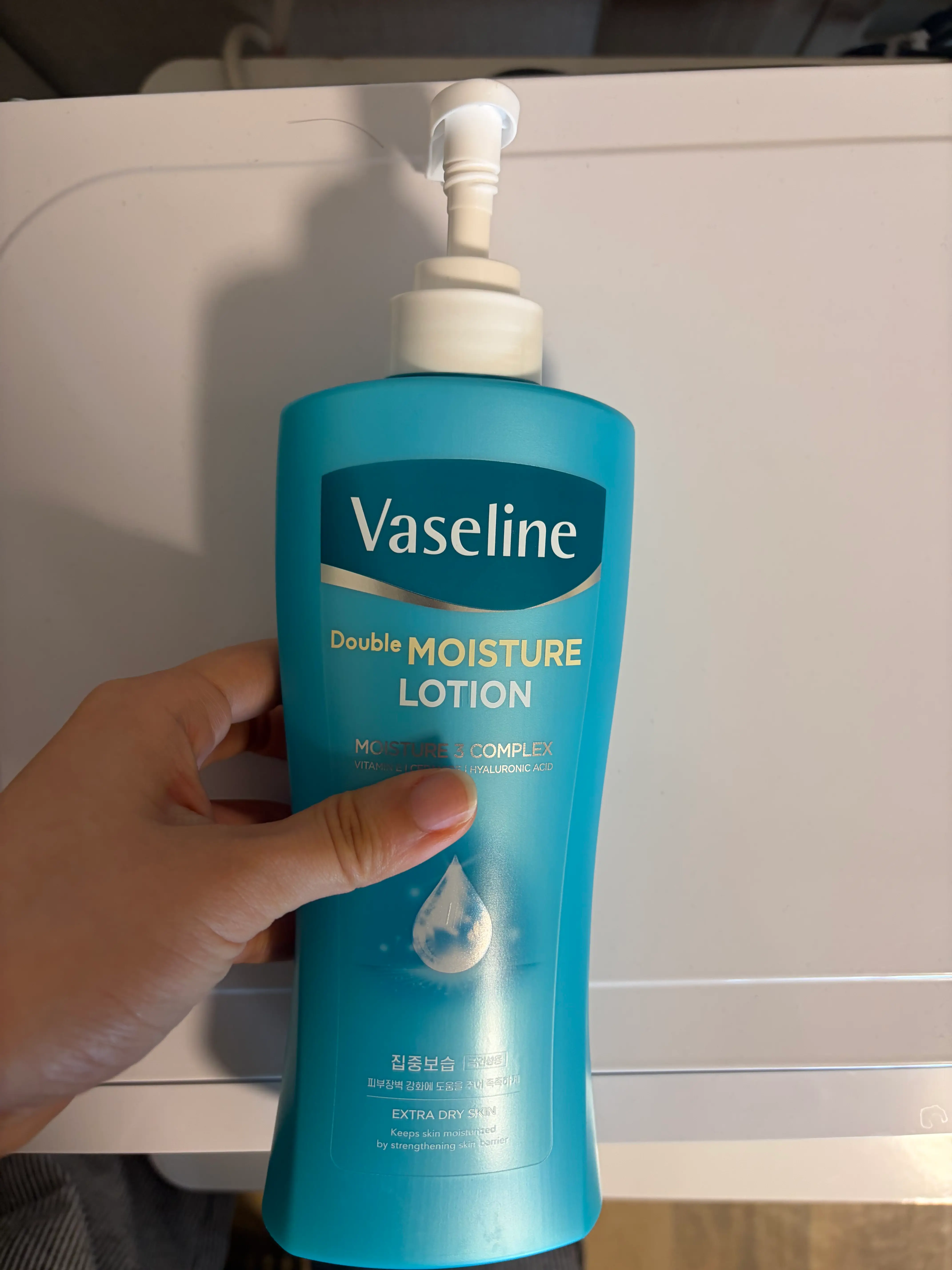 선택된 언니의파우치 리뷰 이미지 - [바세린 데일리 더블 모이스춰 로션]