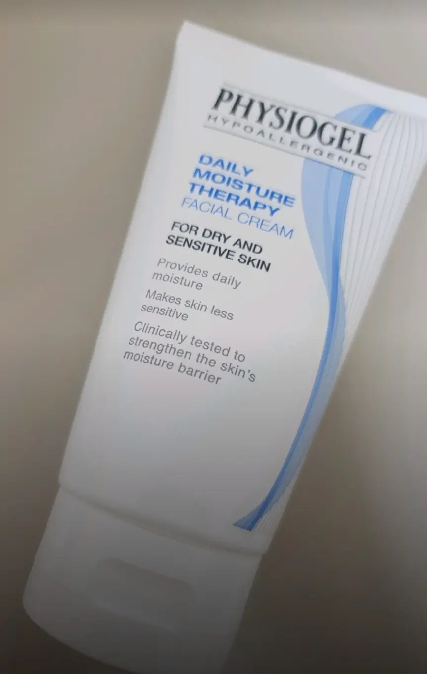 선택된 언니의파우치 리뷰 이미지 - [데일리 모이스쳐 테라피 페이셜 크림]