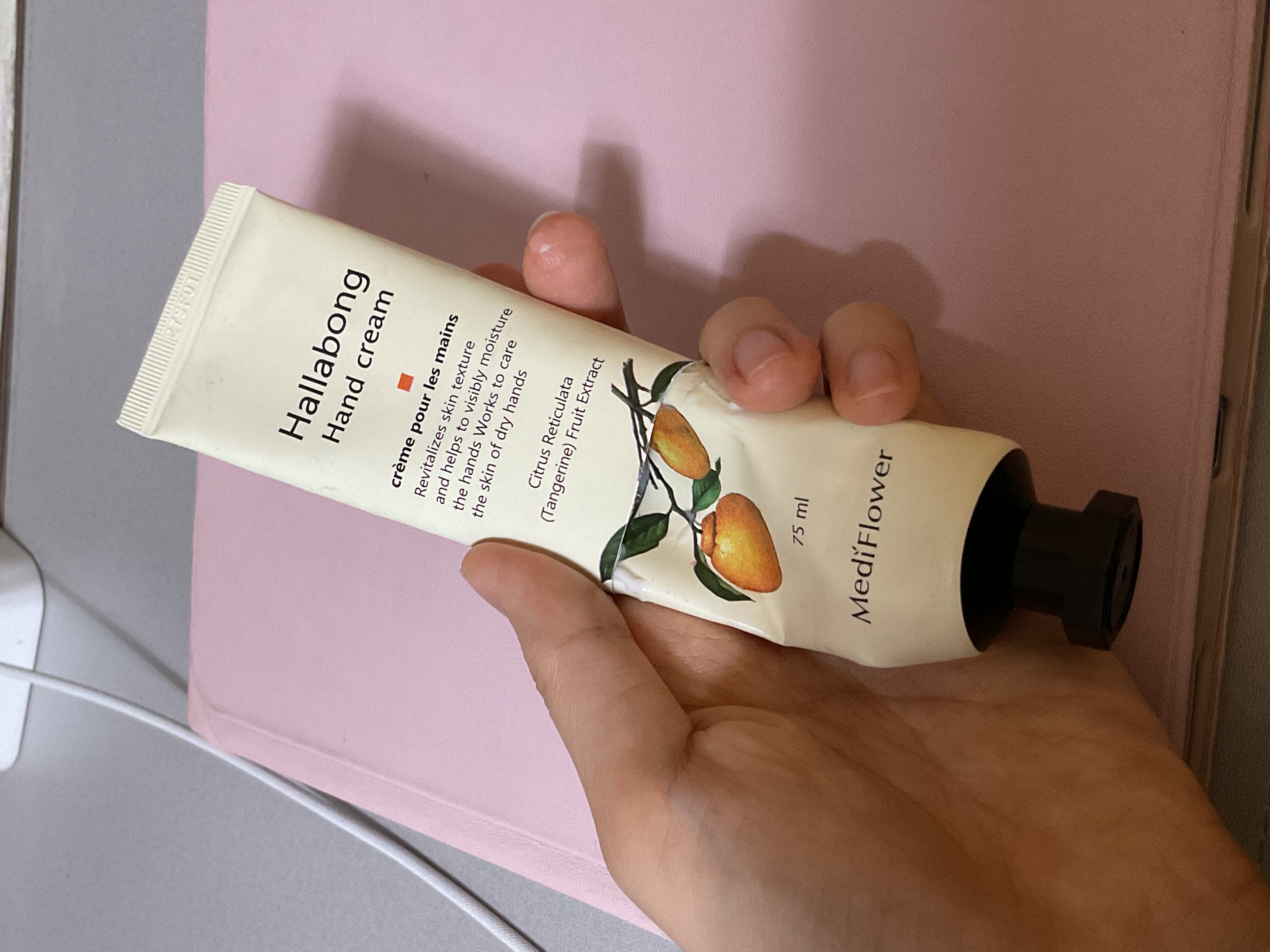 선택된 언니의파우치 리뷰 이미지 - [보니타 가든 한라봉 핸드크림]