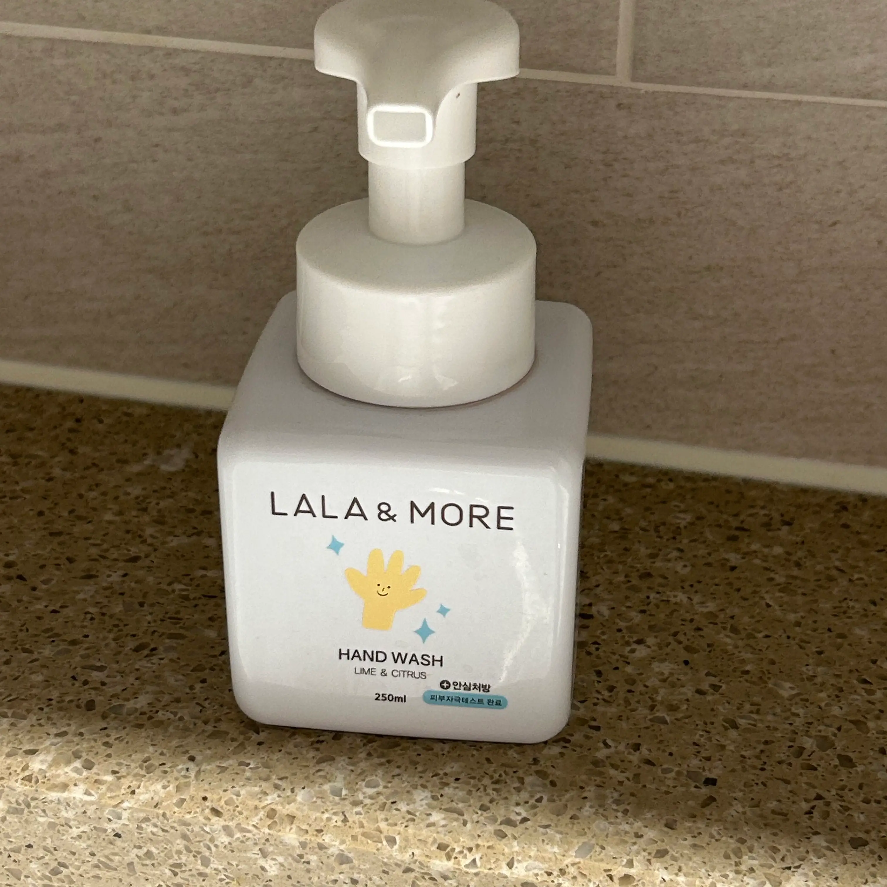 선택된 언니의파우치 리뷰 이미지 - [핸드워시]