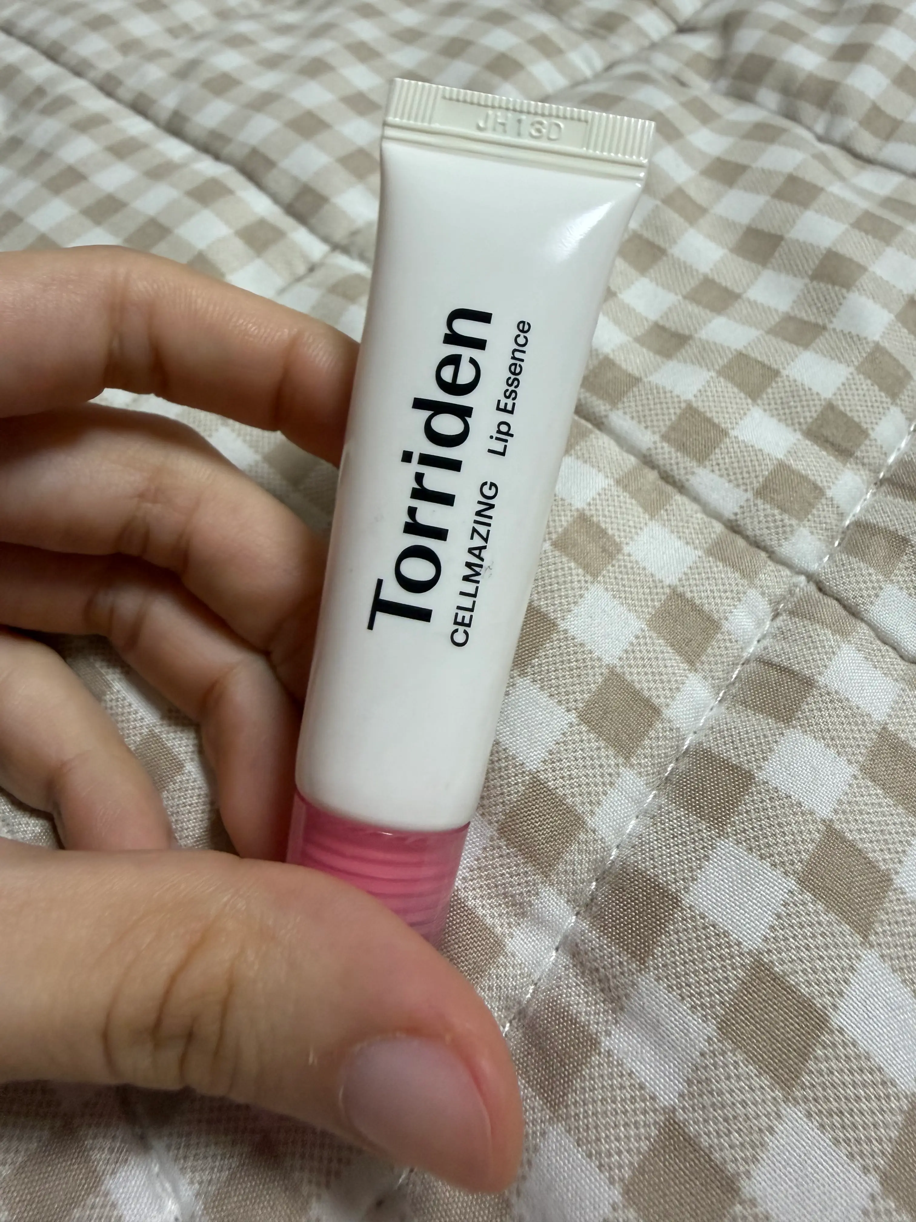 선택된 언니의파우치 리뷰 이미지 - [셀메이징 저분자 콜라겐 볼륨 립 에센스]