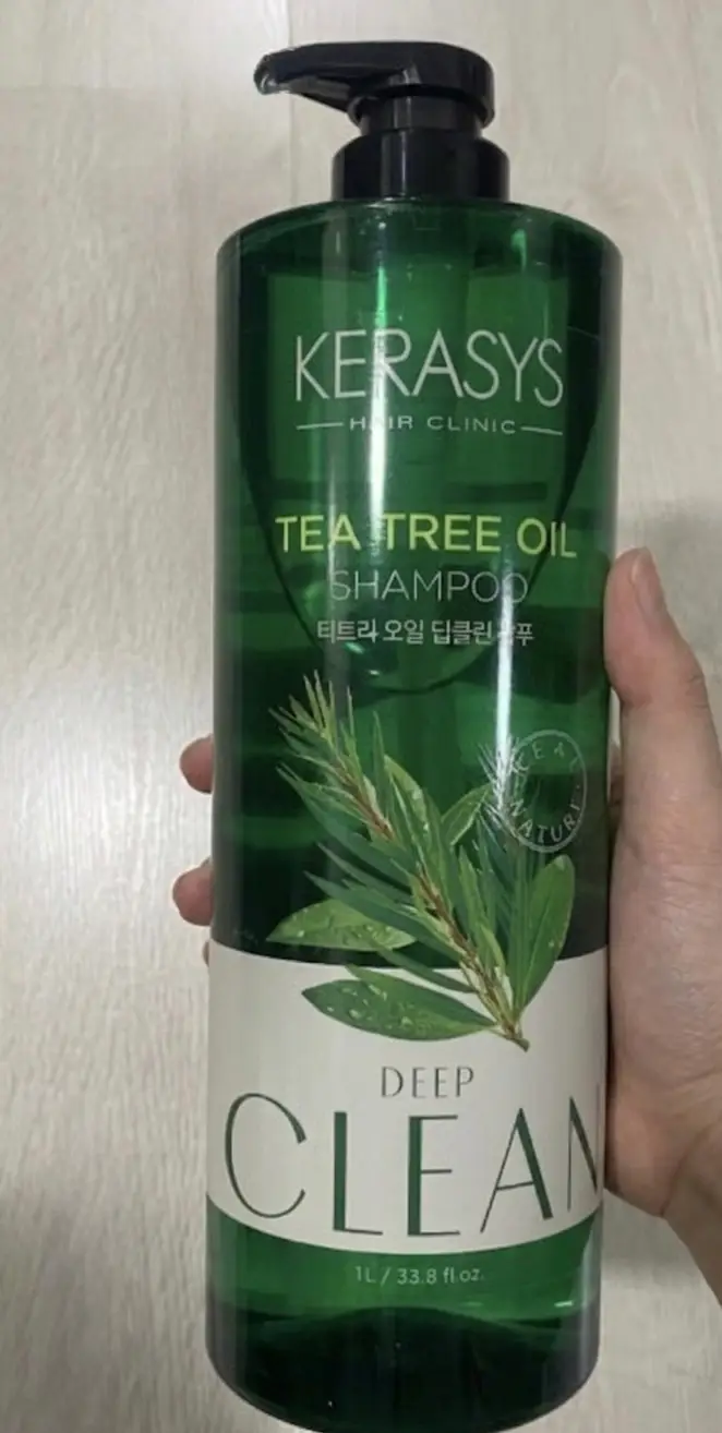 선택된 언니의파우치 리뷰 이미지 - [리얼네이처 티트리오일 샴푸]