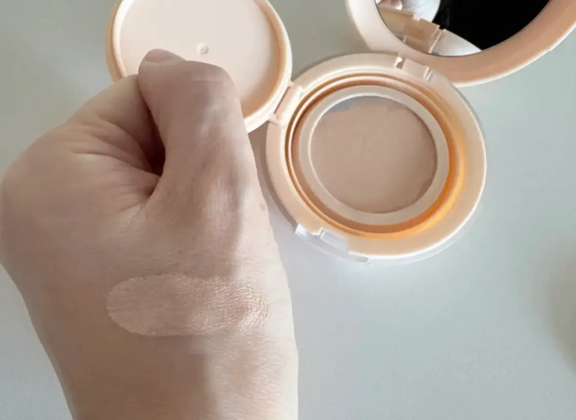 선택된 언니의파우치 리뷰 이미지 - [올어바웃 글로우 커버쿠션]