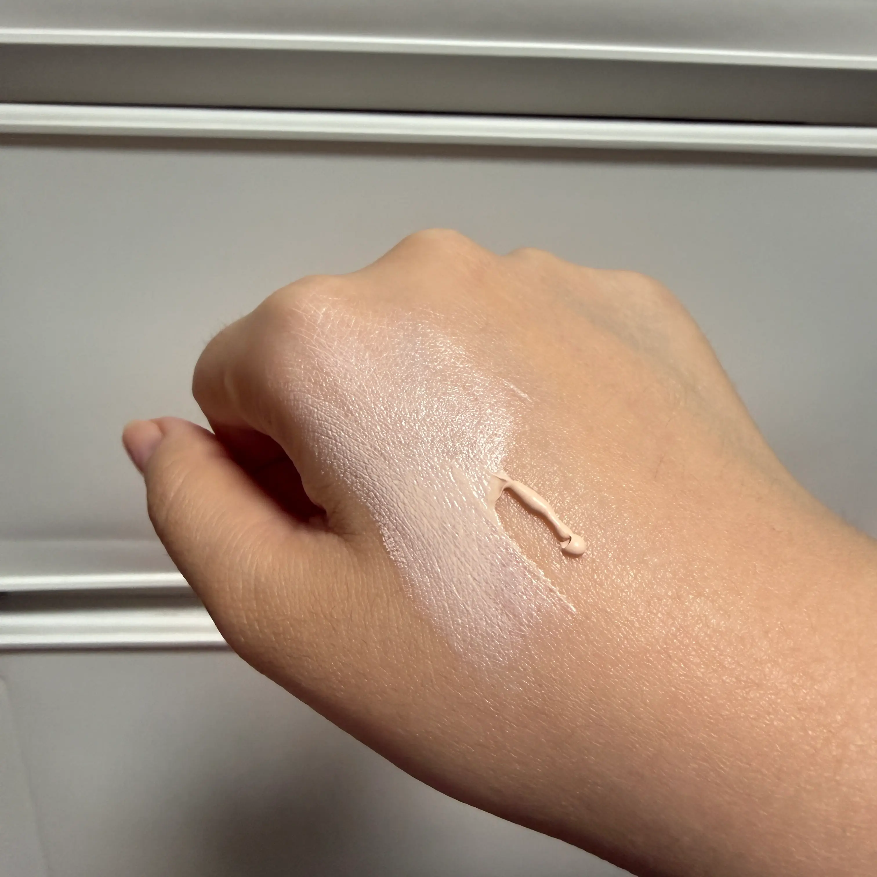 선택된 언니의파우치 리뷰 이미지 - [데일리 유브이 톤업 노세범 선크림]