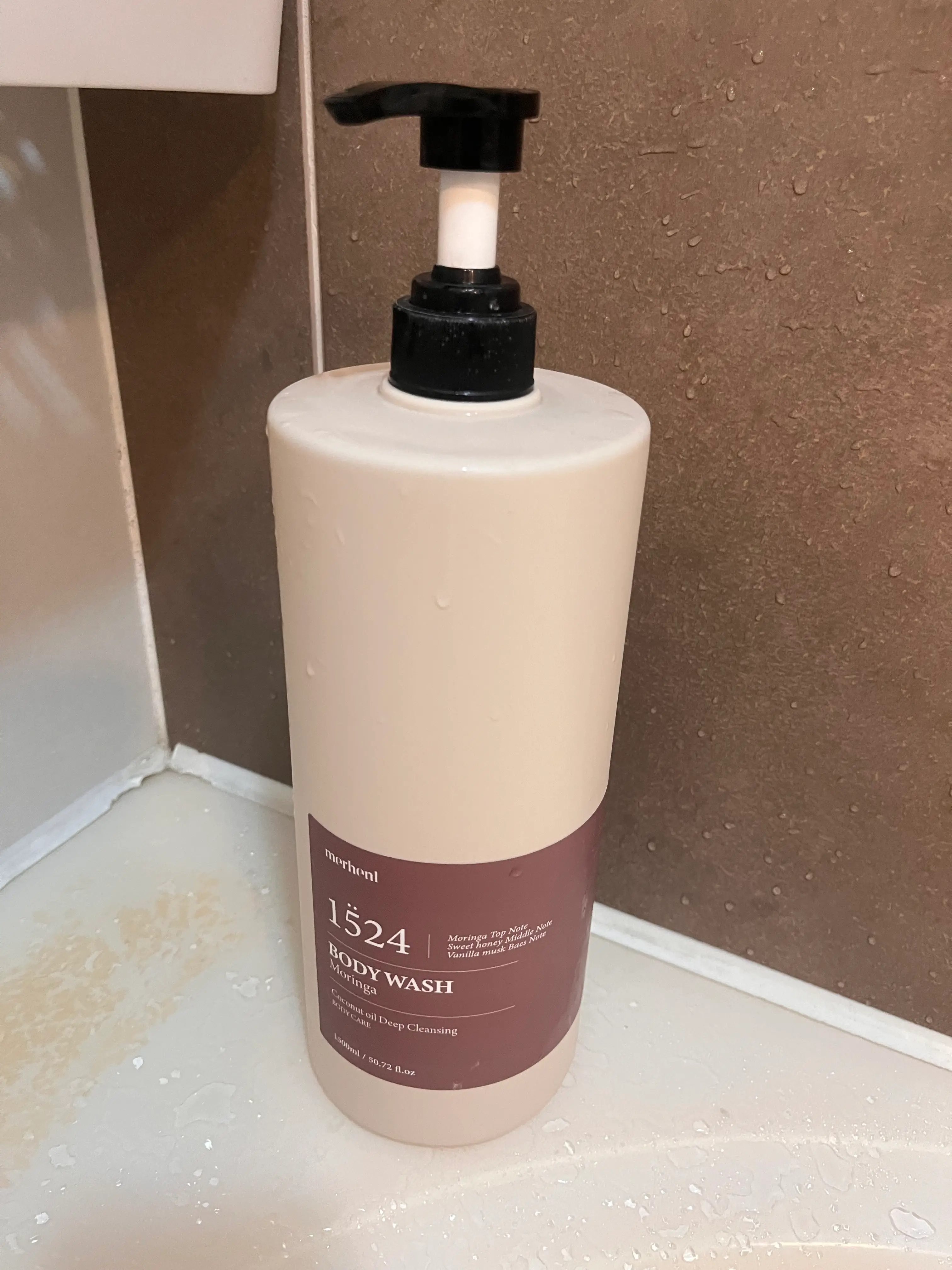 선택된 언니의파우치 리뷰 이미지 - [코코넛오일 딥클렌징 퍼퓸 바디워시 모링가향]