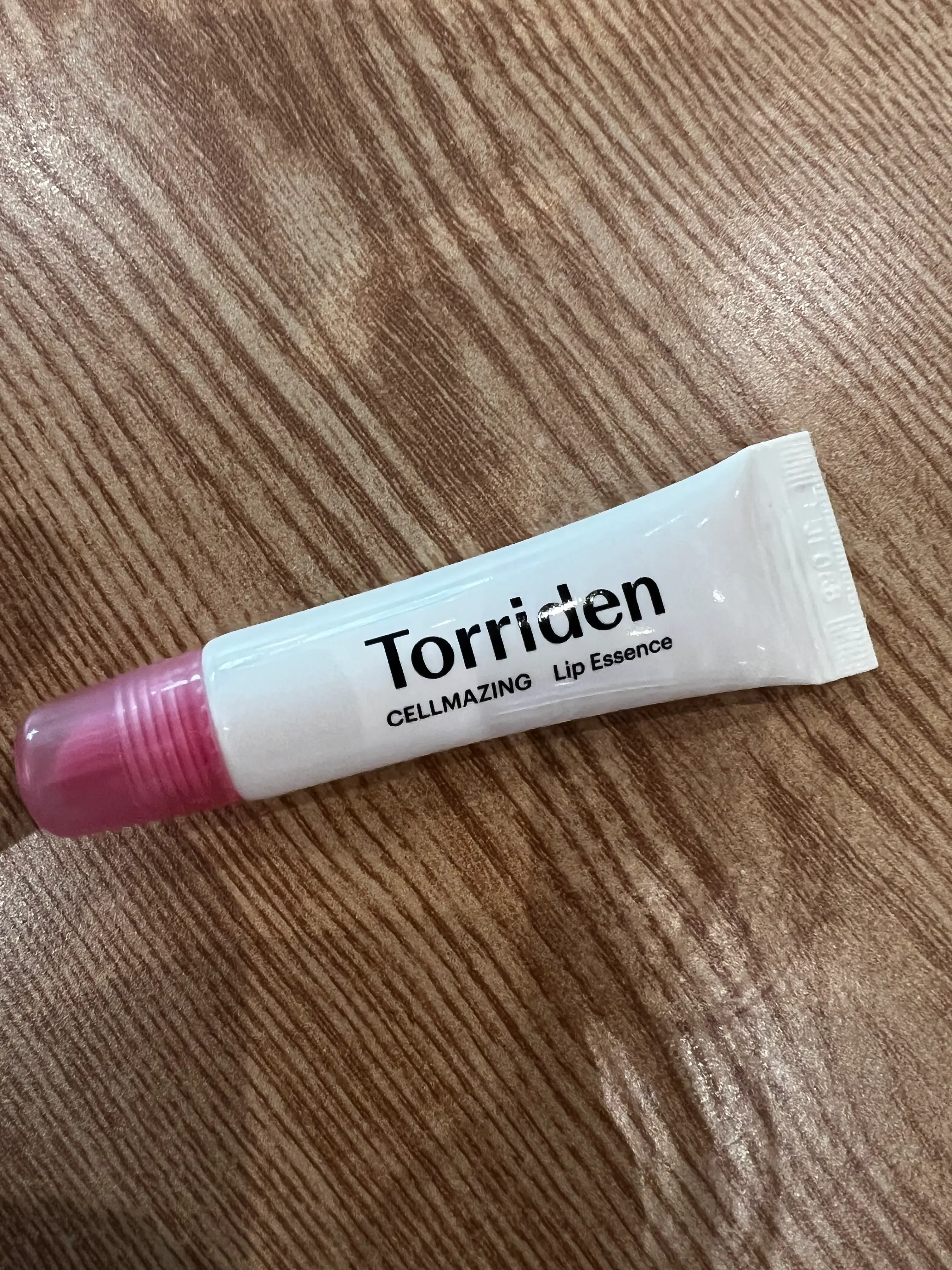 선택된 언니의파우치 리뷰 이미지 - [셀메이징 저분자 콜라겐 볼륨 립 에센스]