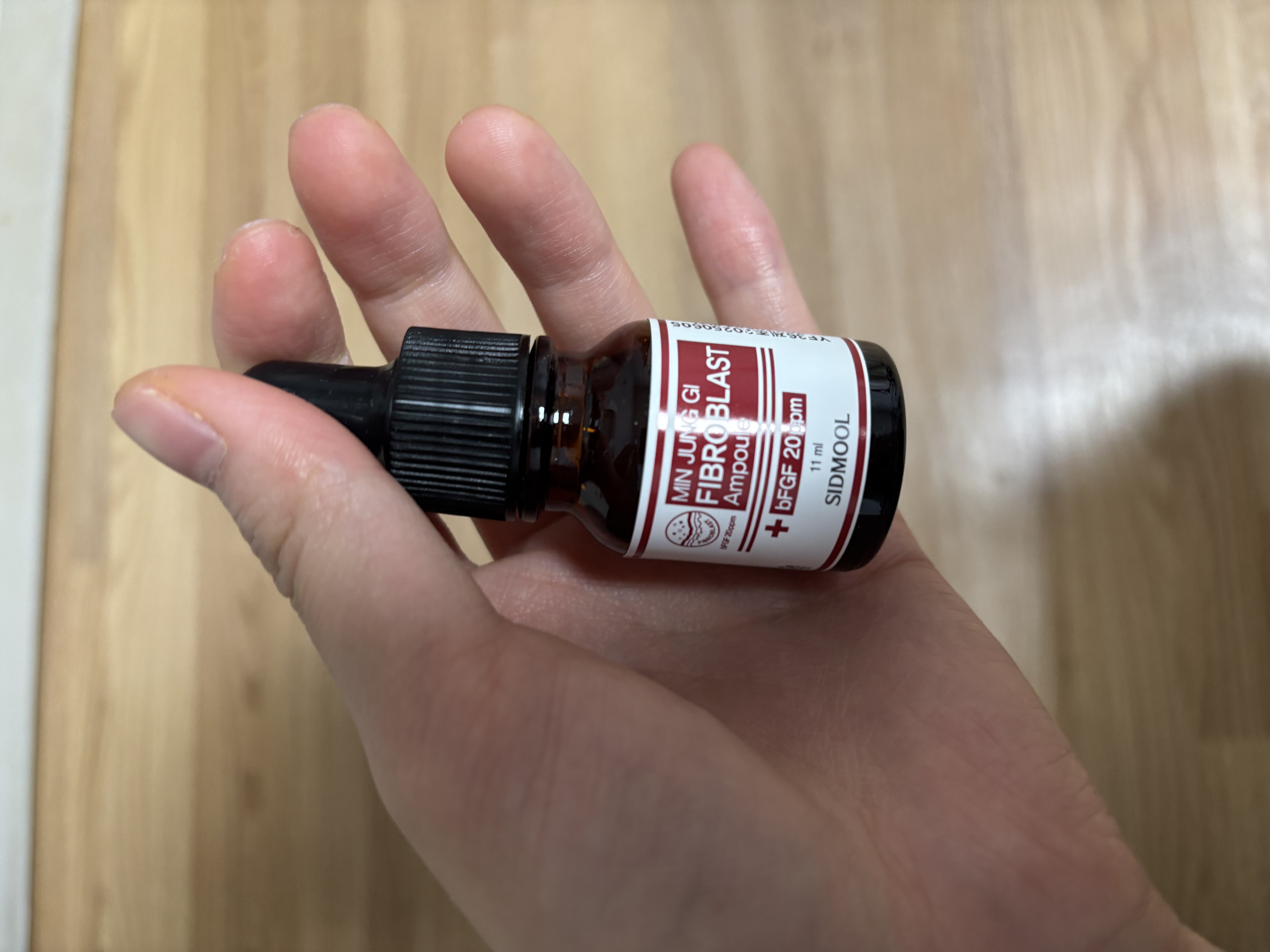 선택된 언니의파우치 리뷰 이미지 - [민중기 피브로블라스트 앰플]