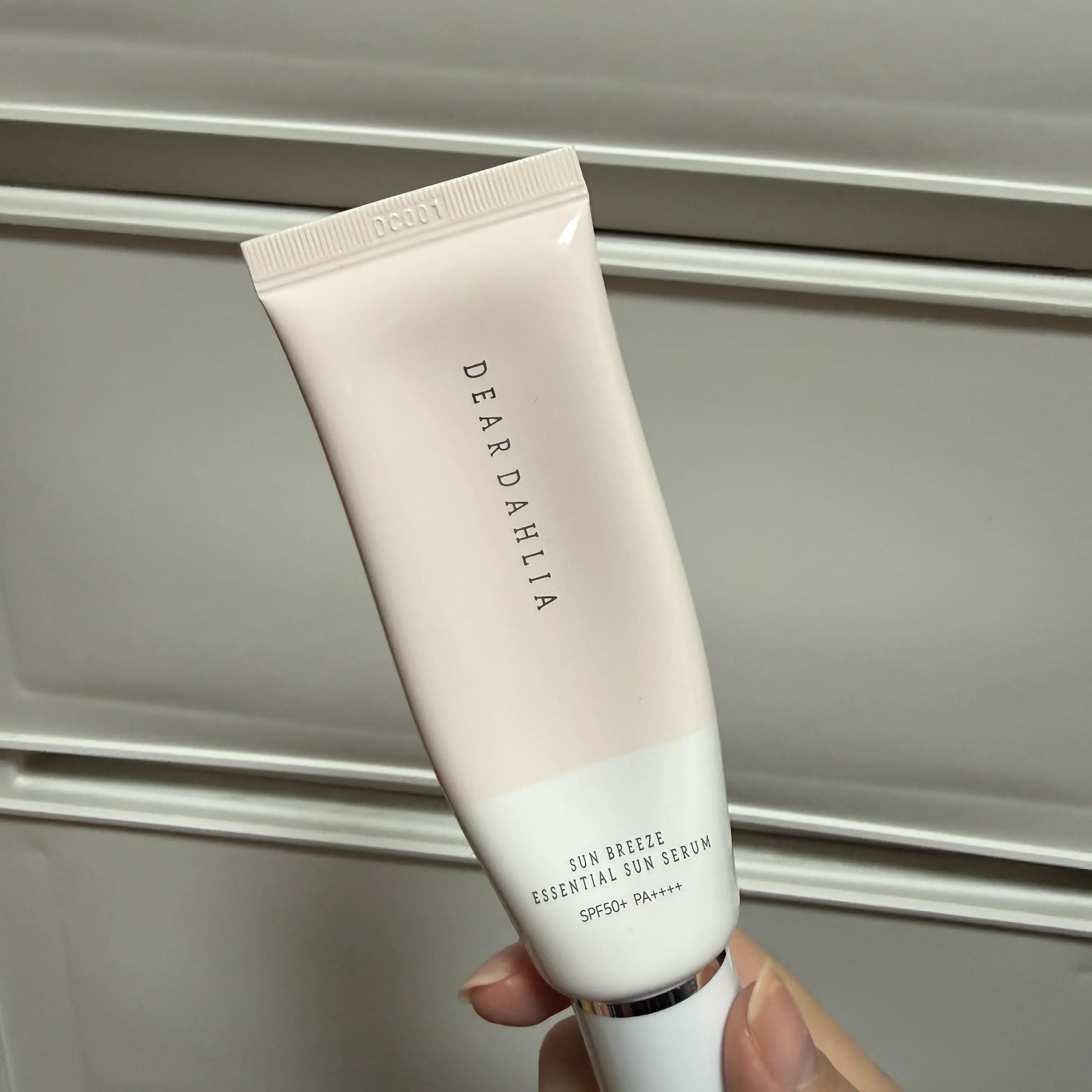 선택된 언니의파우치 리뷰 이미지 - [선 브리즈 에센셜 선 세럼]