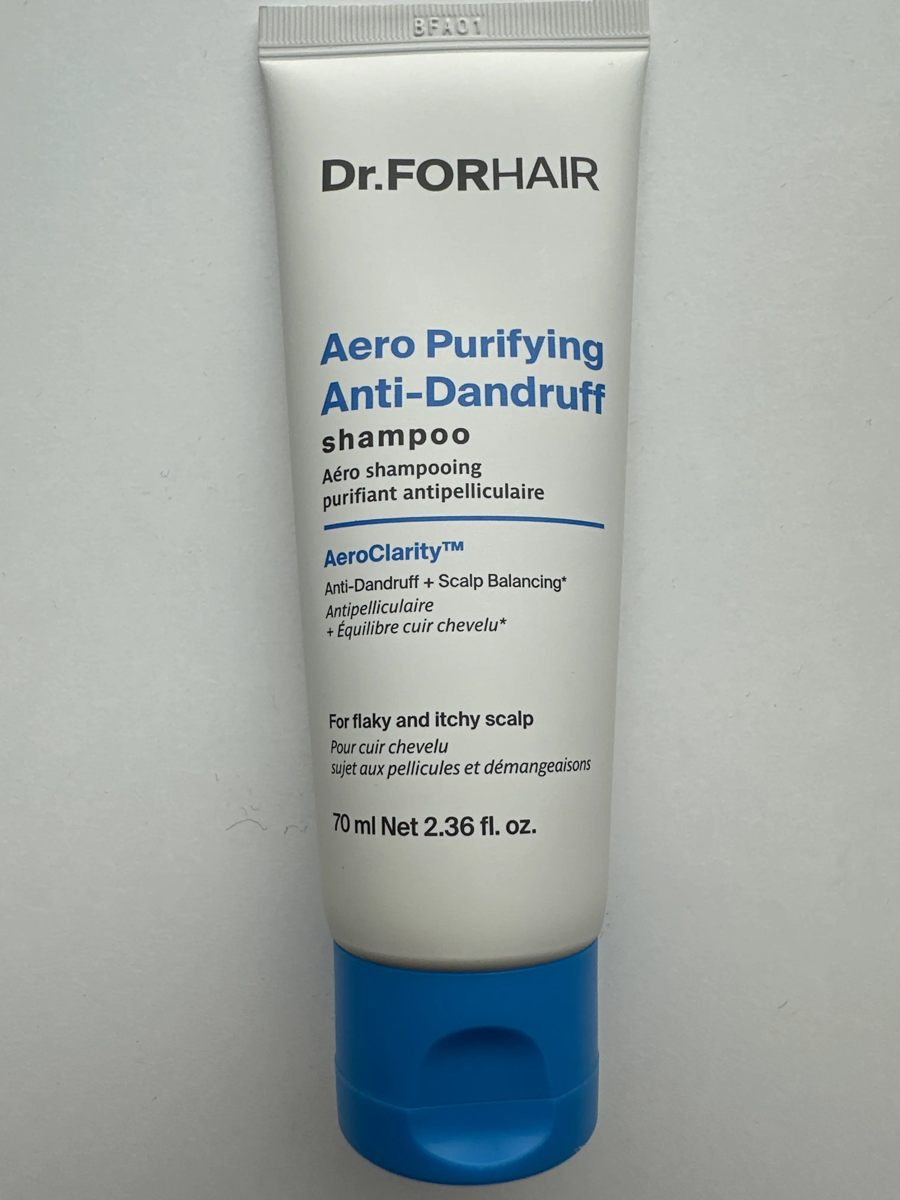 선택된 언니의파우치 리뷰 이미지 - [에어로 퓨리파잉 안티댄드러프 샴푸]