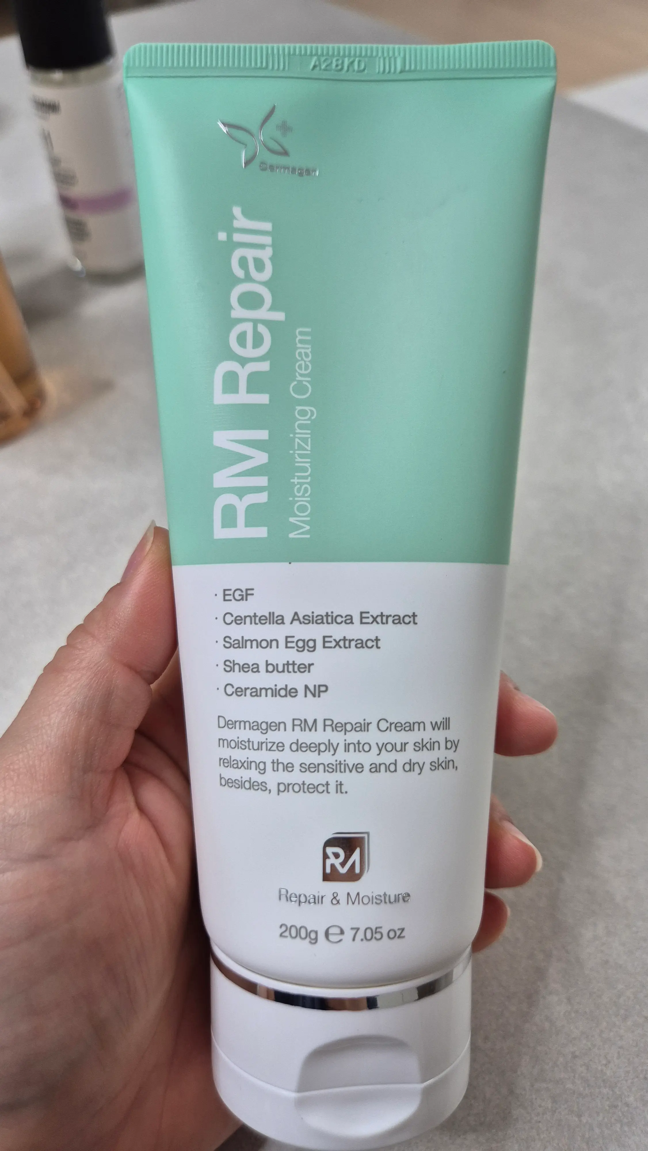 선택된 언니의파우치 리뷰 이미지 - [RM 리페어 크림]