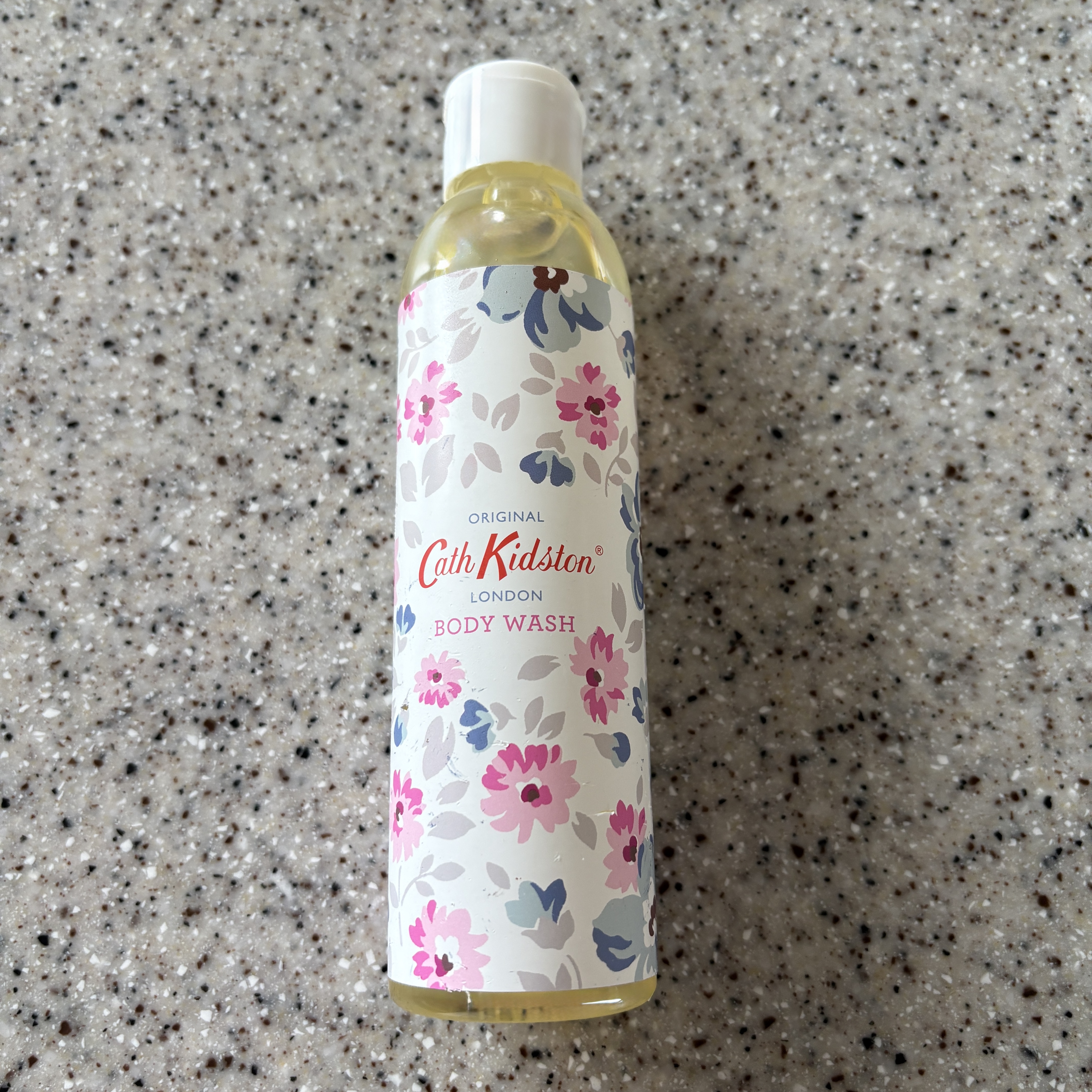 선택된 언니의파우치 리뷰 이미지 - [홀리데이 바디 기프트 세트 [핑크 프린트]]