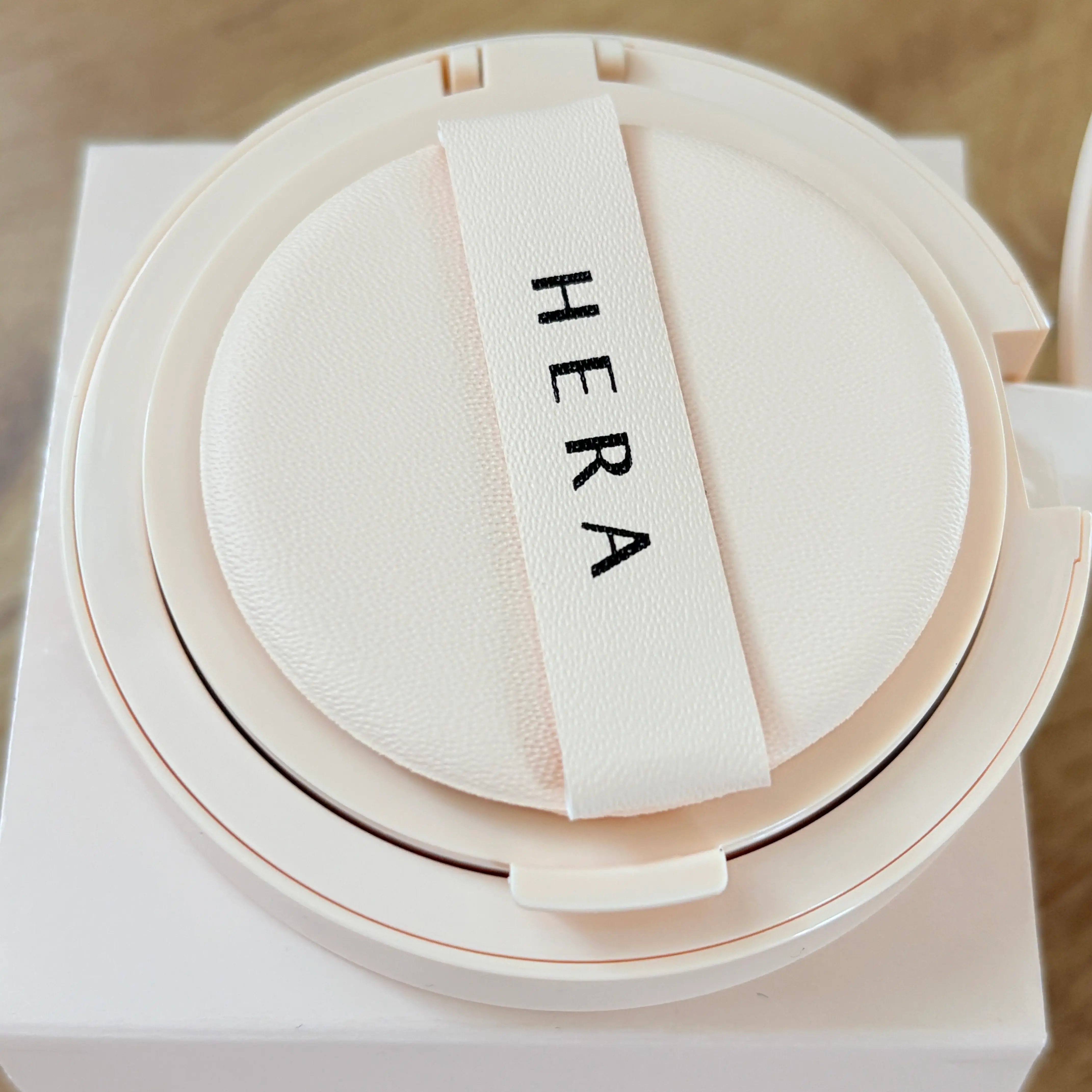 선택된 언니의파우치 리뷰 이미지 - [리플렉션 스킨 글로우 쿠션 파운데이션]