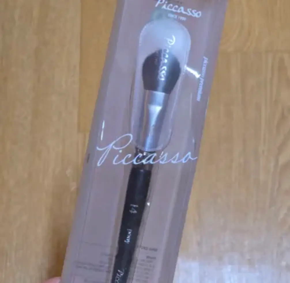 선택된 언니의파우치 리뷰 이미지 - [PONY14 블러셔 브러쉬]