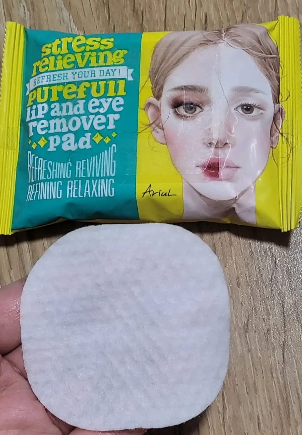 선택된 언니의파우치 리뷰 이미지 - [스트레스 릴리빙 퓨어풀 립앤아이 리무버 패드]