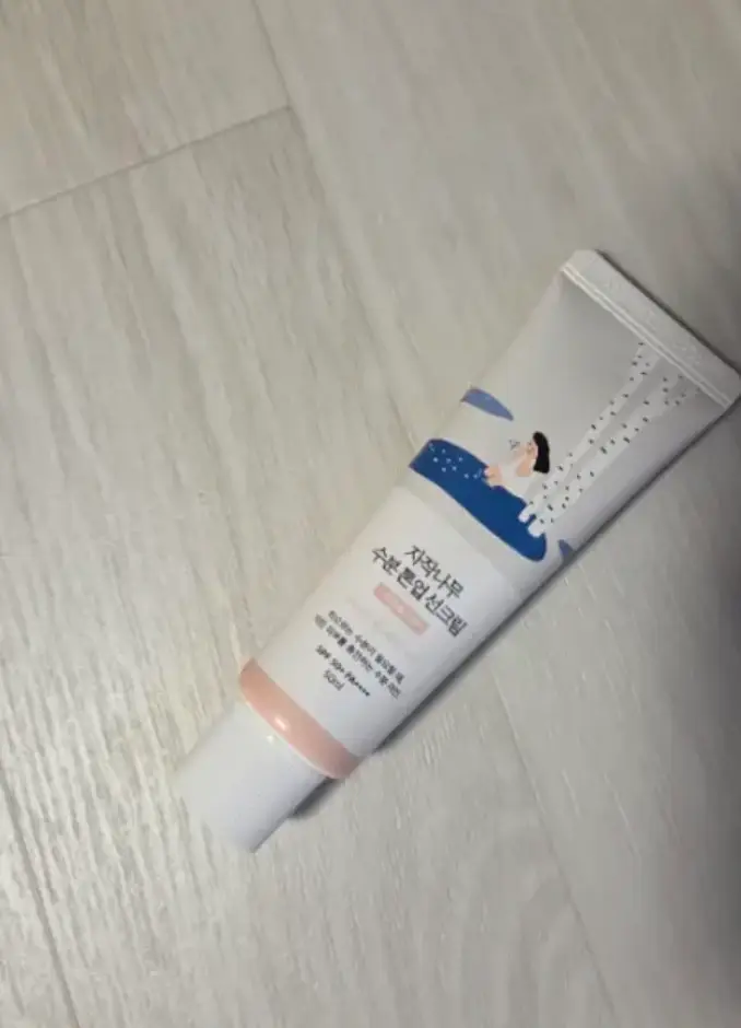 선택된 언니의파우치 리뷰 이미지 - [자작나무 수분 톤업 선크림]