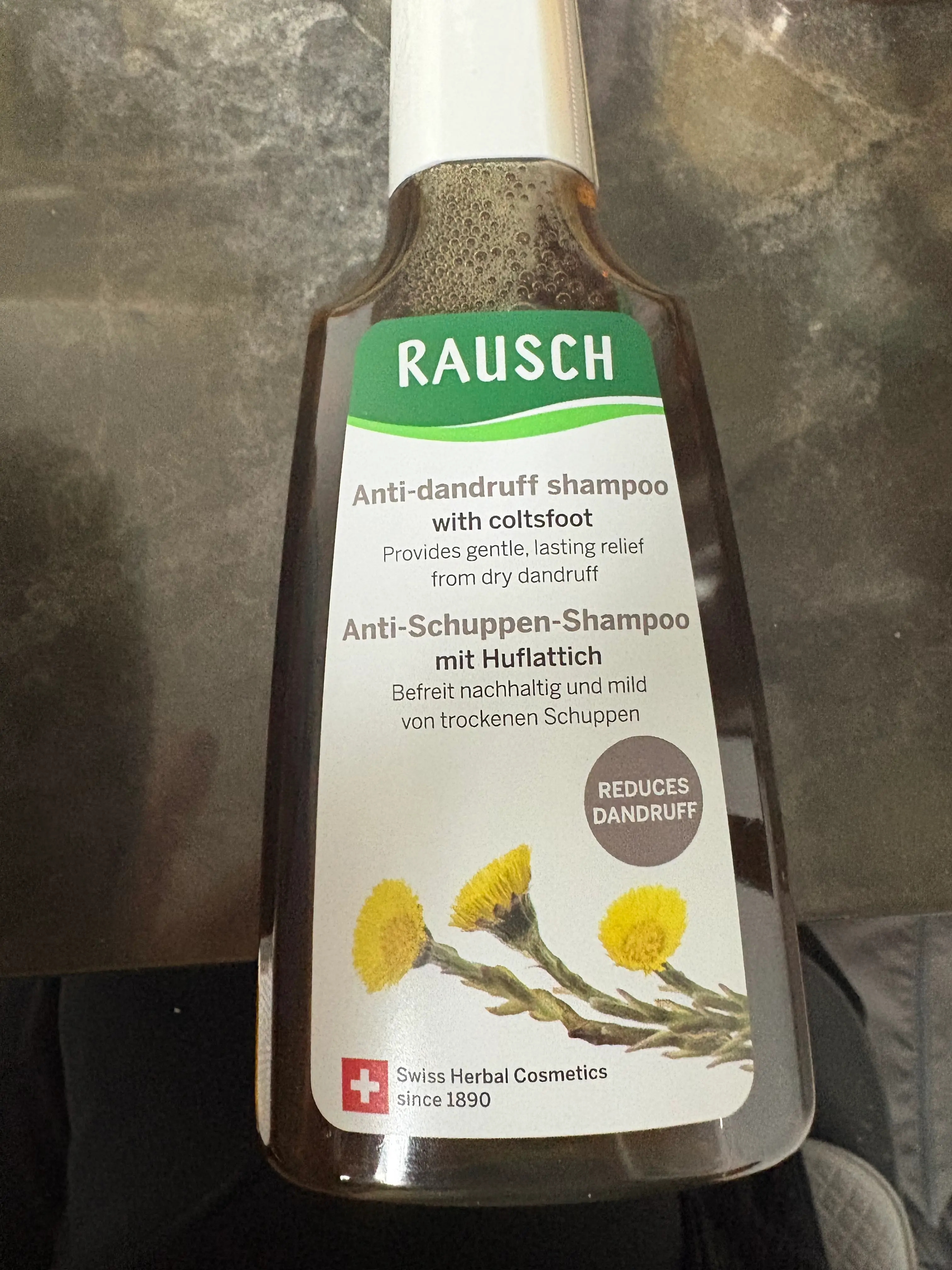 선택된 언니의파우치 리뷰 이미지 - [라우쉬 콜츠푸트 안티-댄드러프 샴푸]