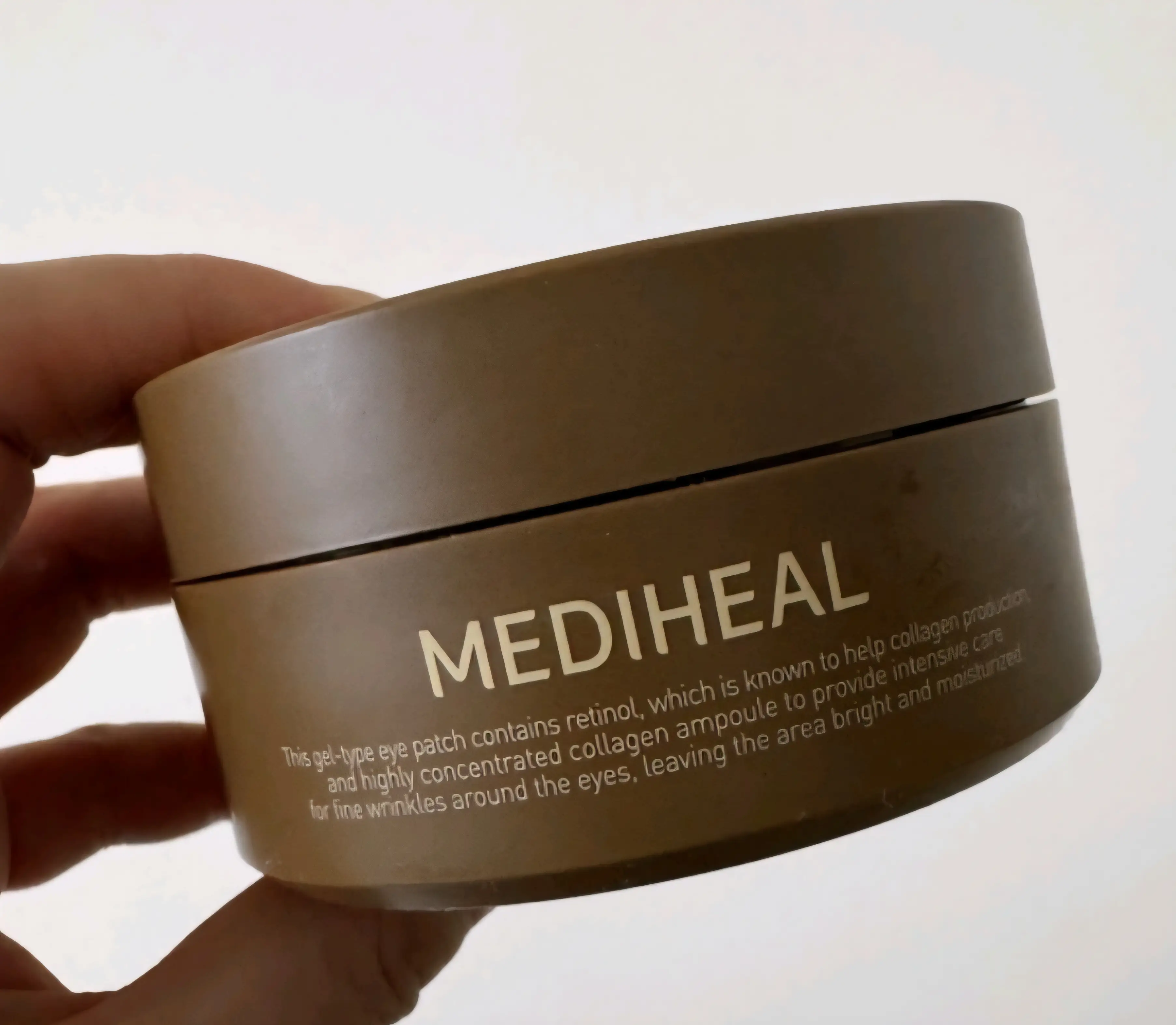 선택된 언니의파우치 리뷰 이미지 - [레티놀 콜라겐 아이 앰플 패치]