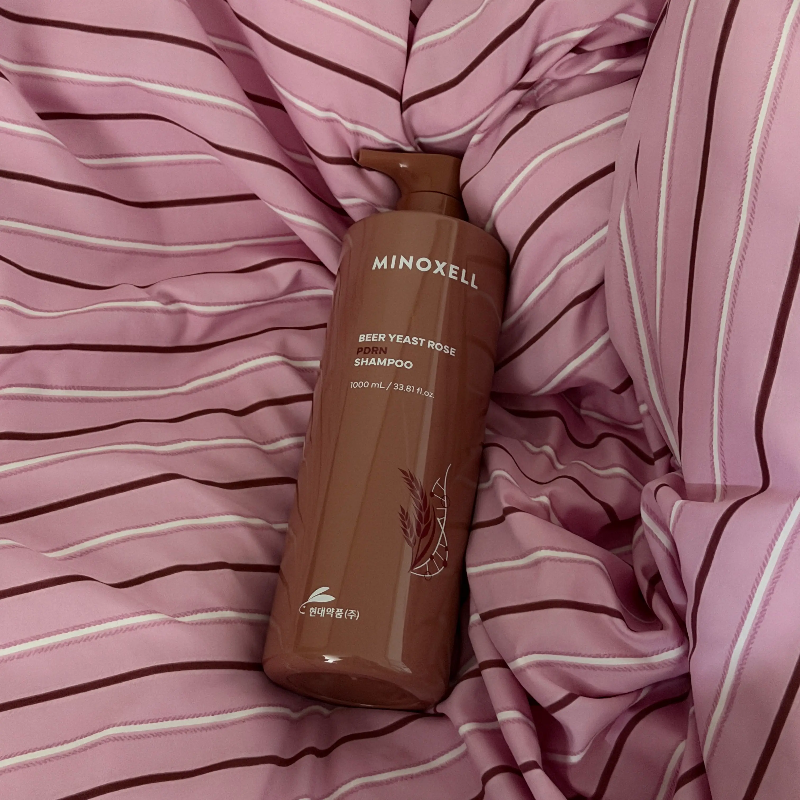 선택된 언니의파우치 리뷰 이미지 - [맥주효모 로즈 PDRN 샴푸]