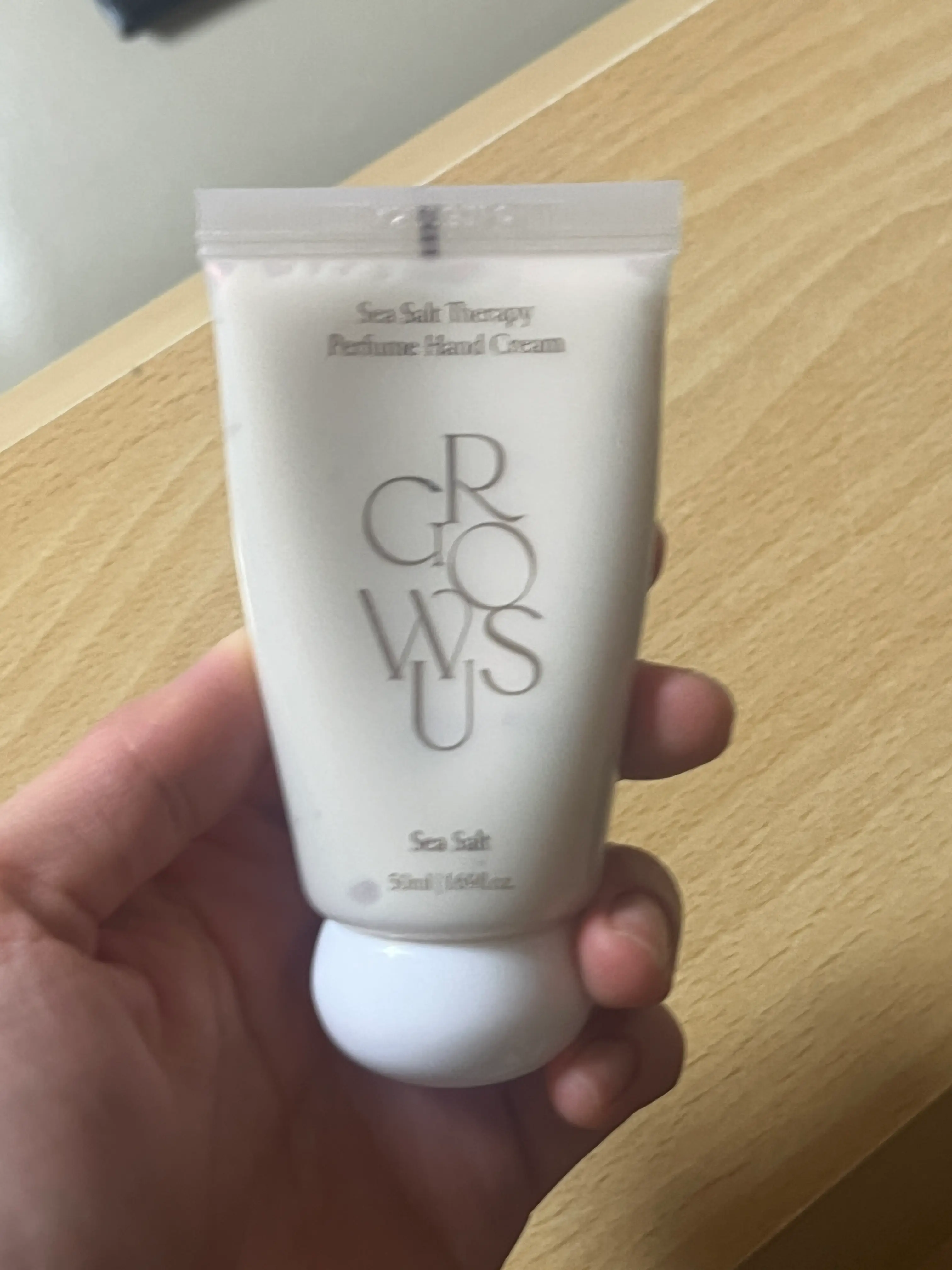 선택된 언니의파우치 리뷰 이미지 - [씨솔트 테라피 퍼퓸 핸드크림]