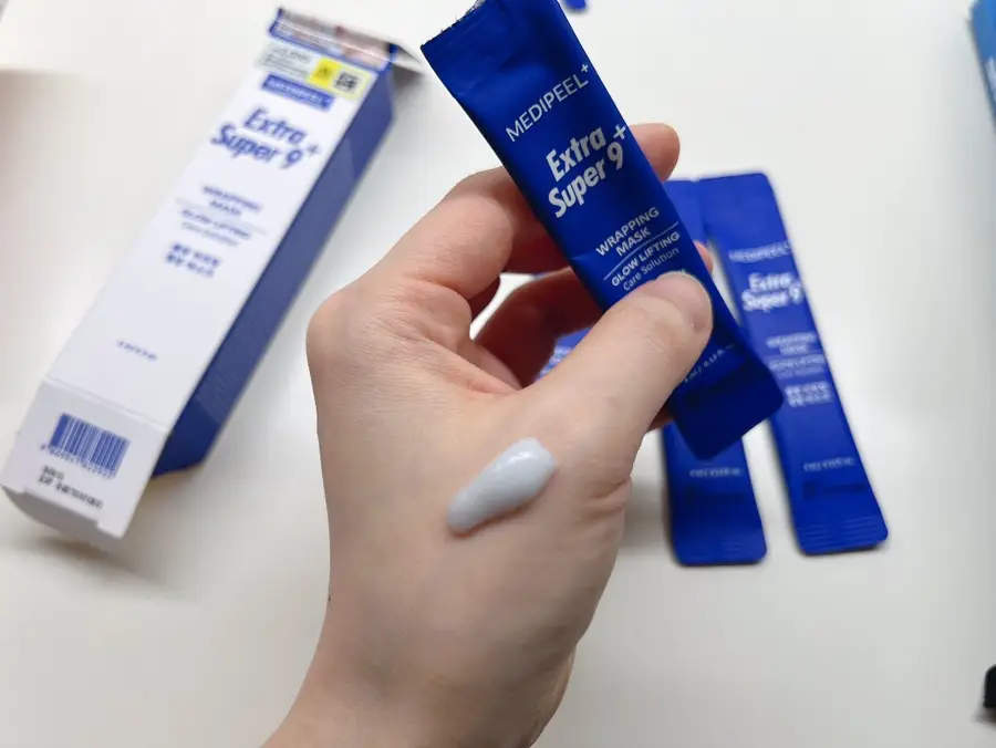 선택된 언니의파우치 리뷰 이미지 - [엑스트라 슈퍼 9 플러스 물광 리프팅 랩핑 마스크]