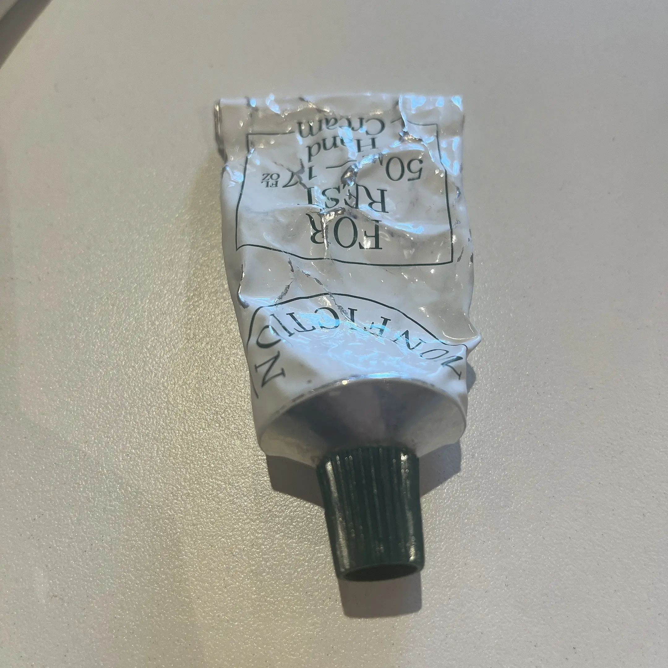 선택된 언니의파우치 리뷰 이미지 - [포레스트 핸트크림]