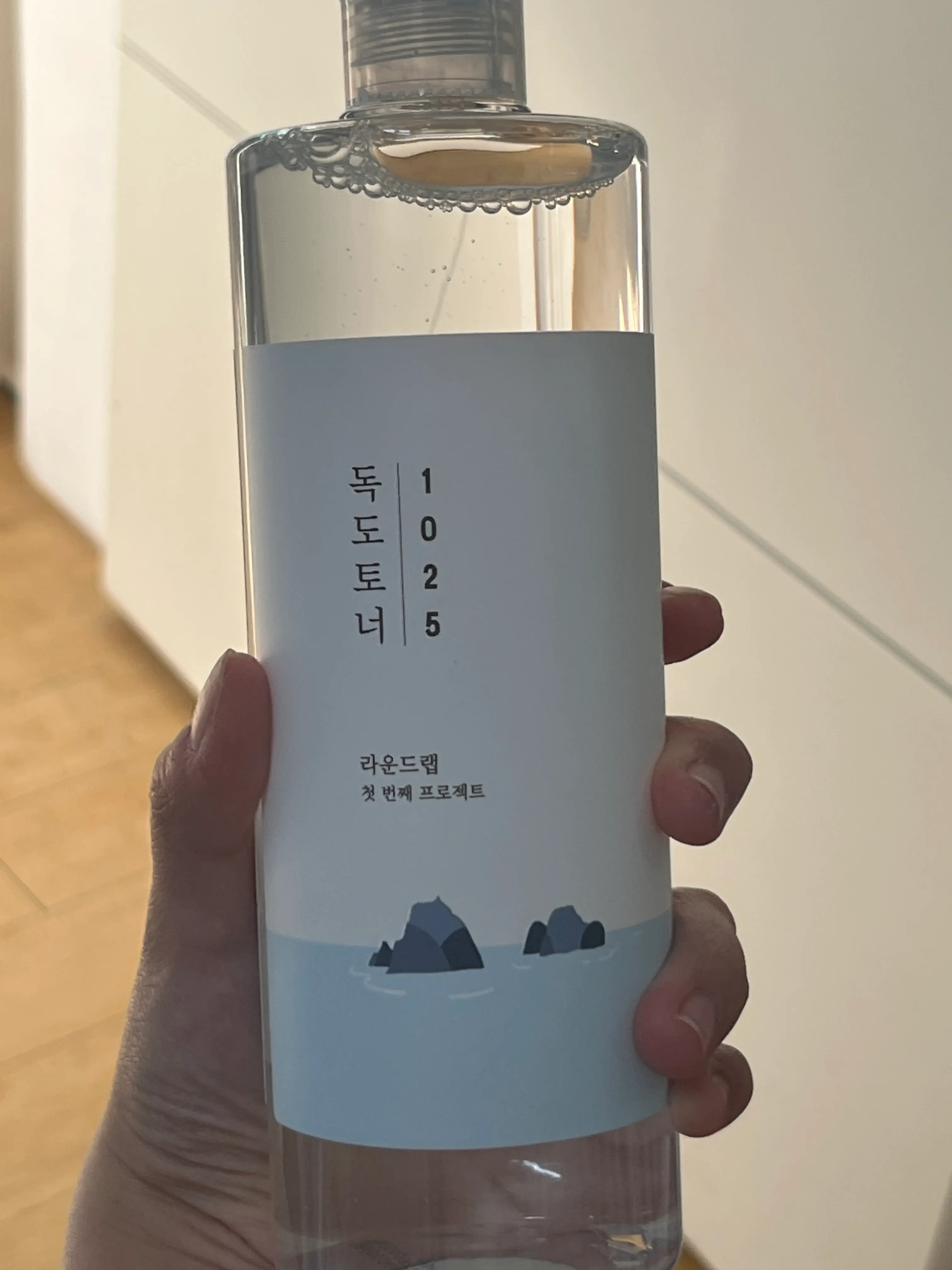 선택된 언니의파우치 리뷰 이미지 - [1025 독도 토너]