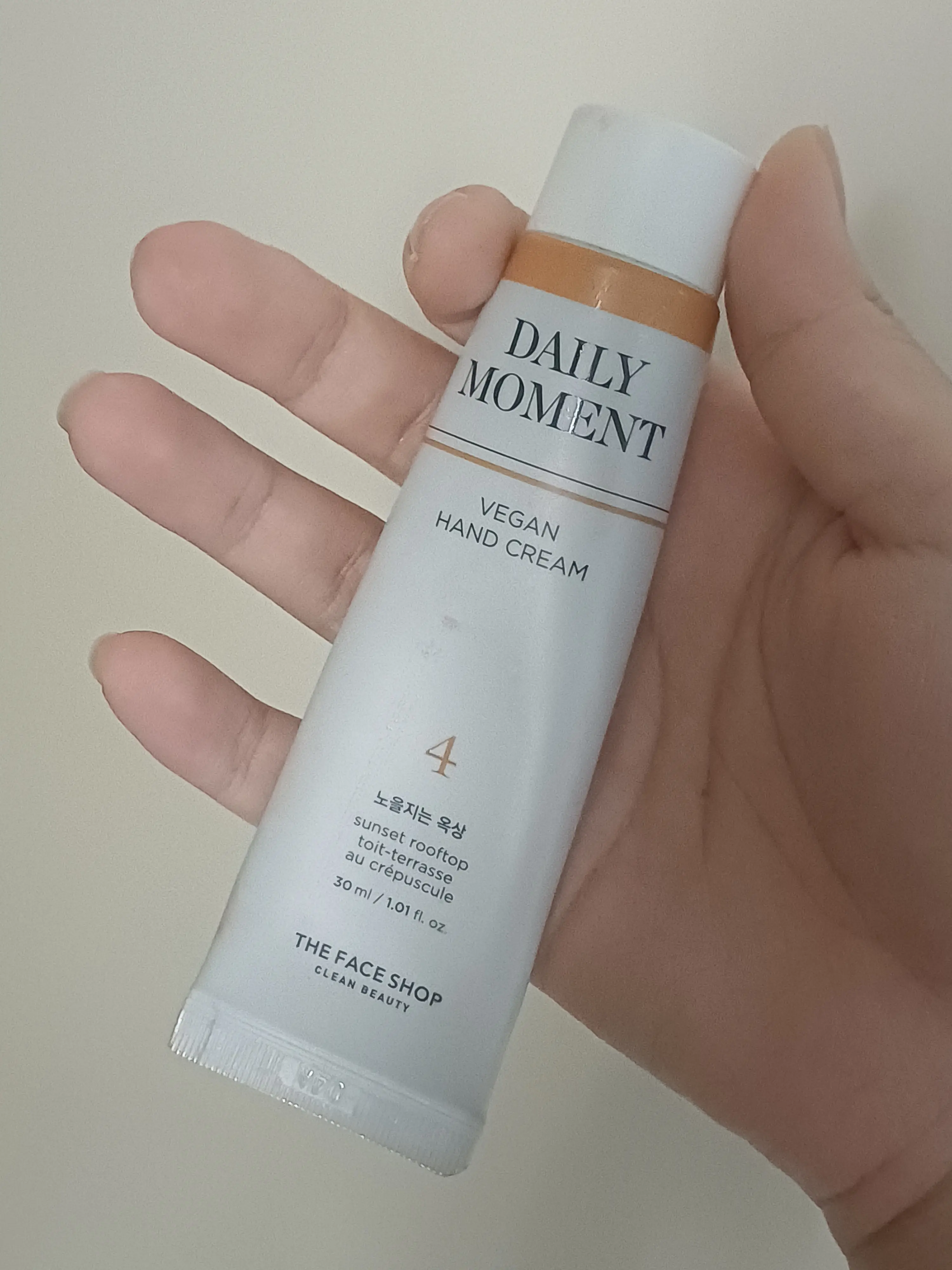 선택된 언니의파우치 리뷰 이미지 - [데일리 모먼트 비건 핸드크림]