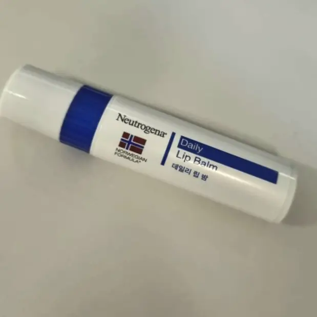 선택된 언니의파우치 리뷰 이미지 - [데일리 립밤]