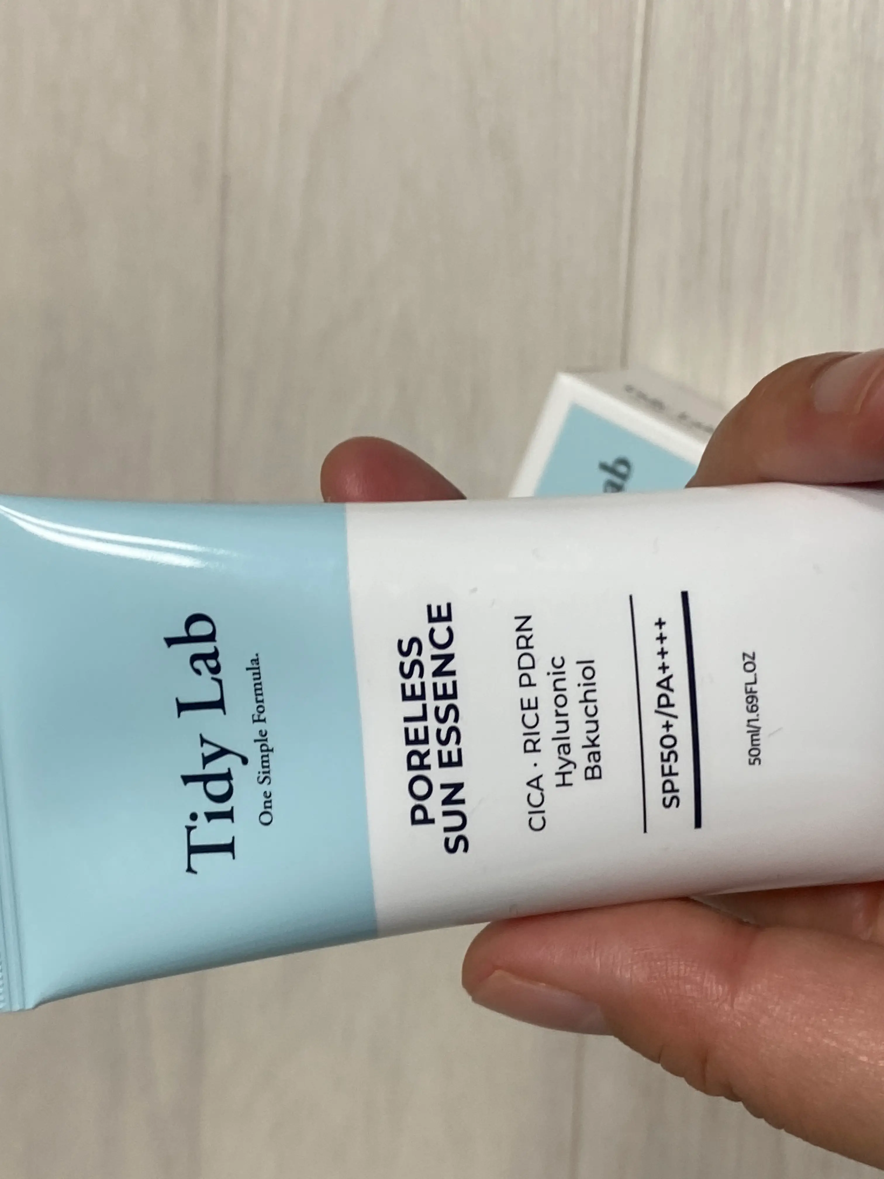 선택된 언니의파우치 리뷰 이미지 - [포어리스 선에센스]