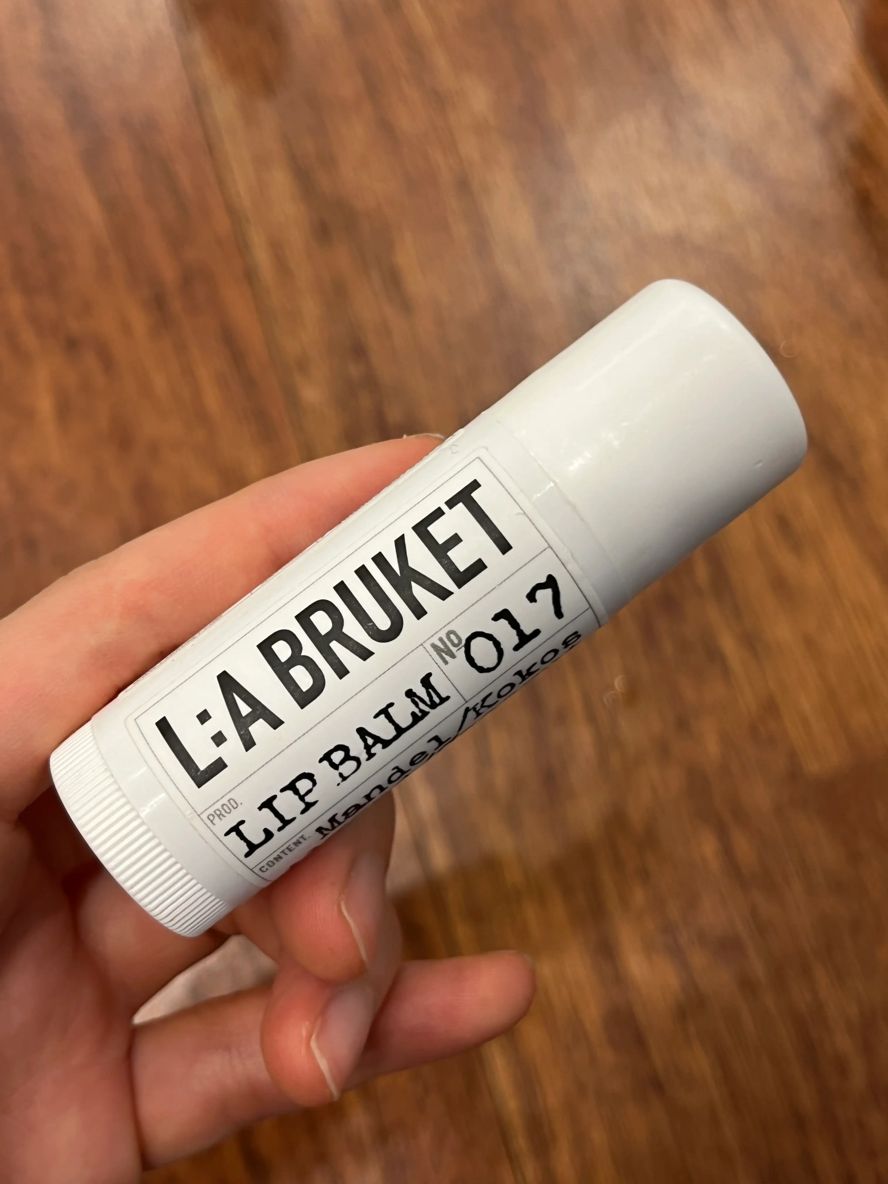 선택된 언니의파우치 리뷰 이미지 - [립 밤 [아몬드 코코넛]]