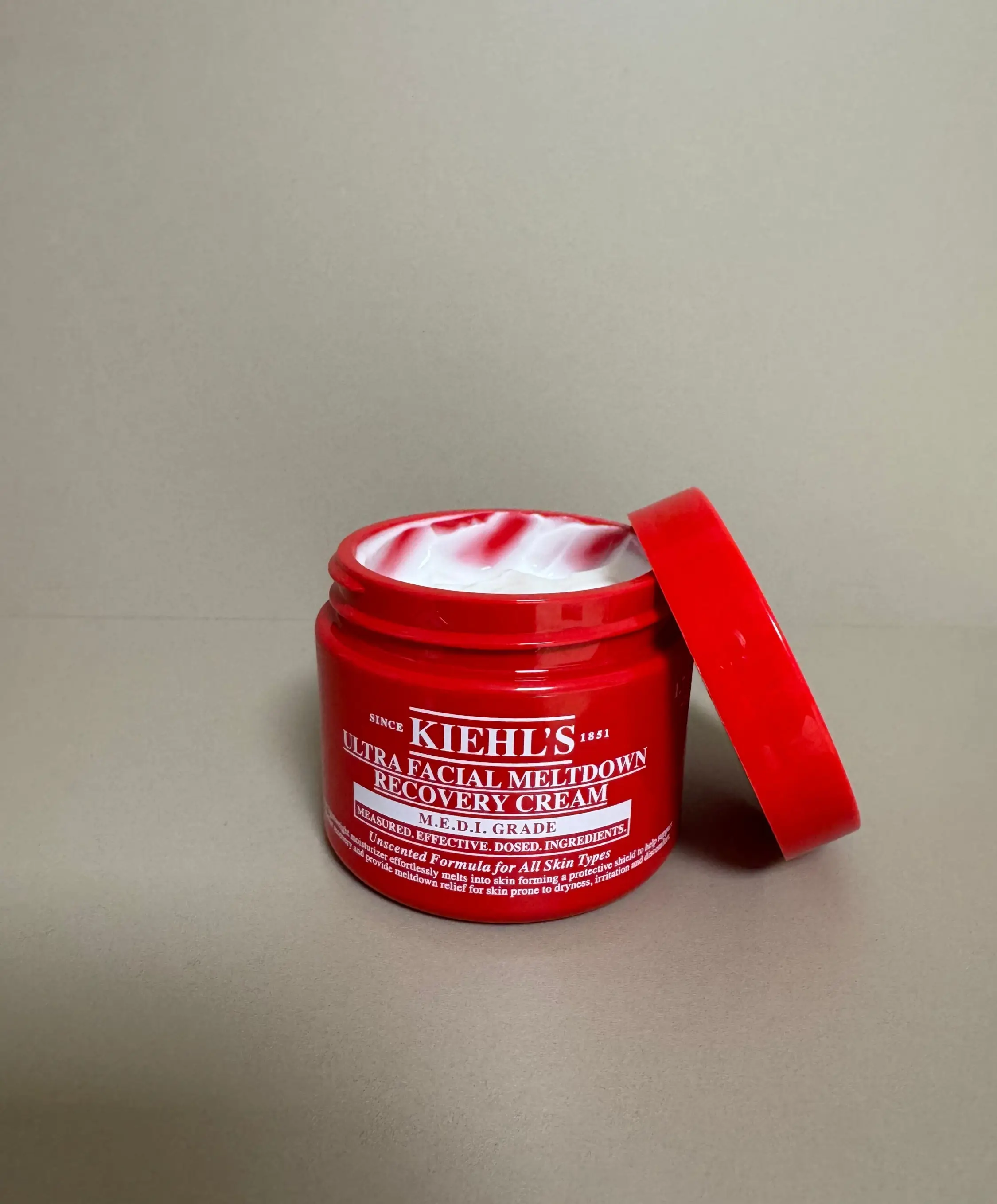 선택된 언니의파우치 리뷰 이미지 - [울트라 훼이셜 메디크림]