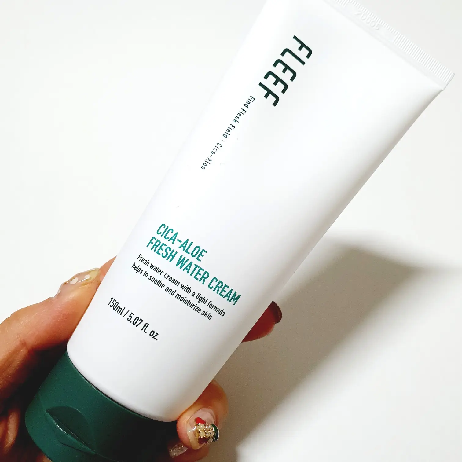 선택된 언니의파우치 리뷰 이미지 - [시카-알로에 프레쉬 수분크림]