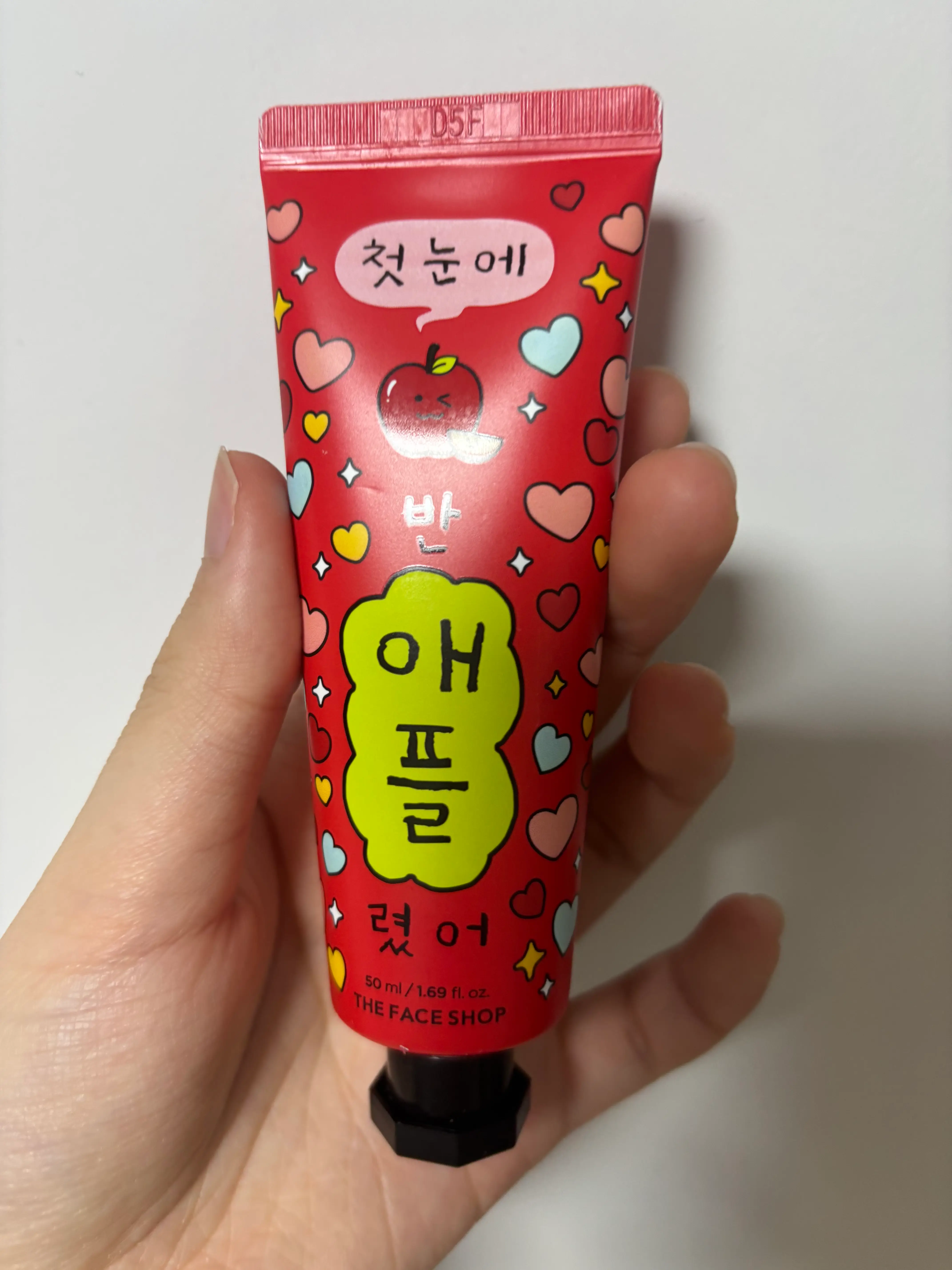선택된 언니의파우치 리뷰 이미지 - [프루츠톡 사과 핸드크림]