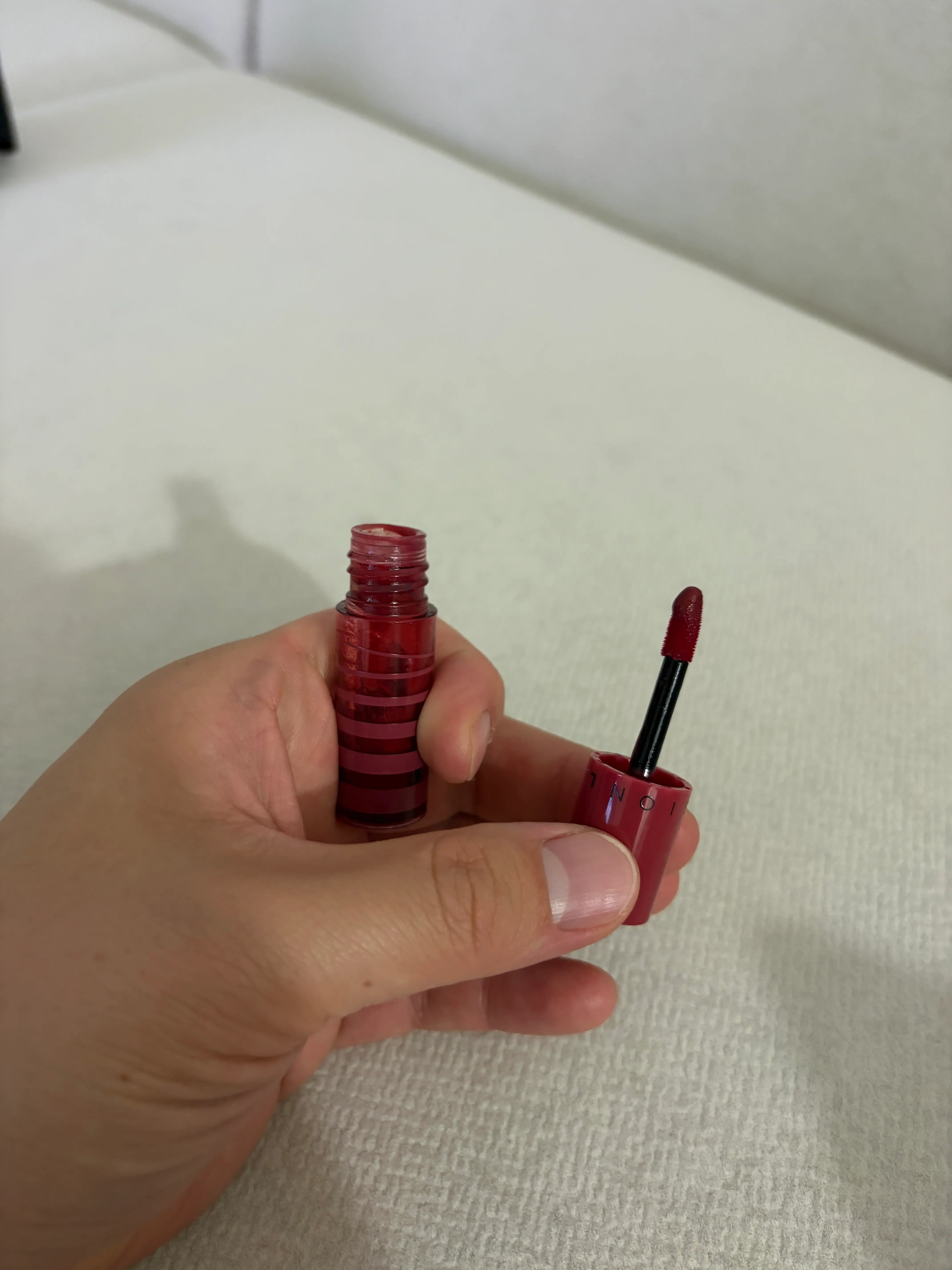 선택된 언니의파우치 리뷰 이미지 - [립프레션 글로우래스팅 틴트]