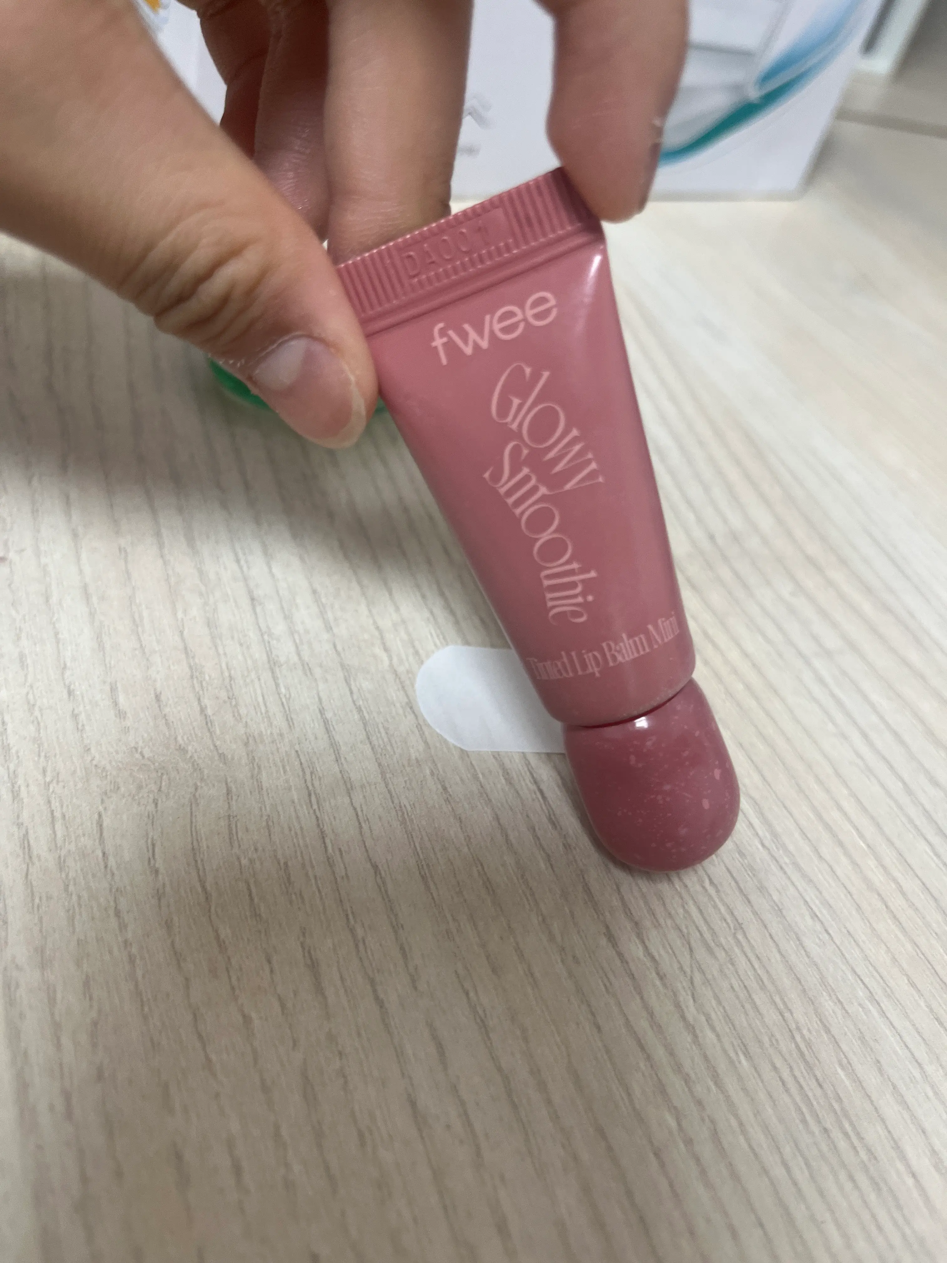 선택된 언니의파우치 리뷰 이미지 - [글로이 스무디 틴티드 립밤]