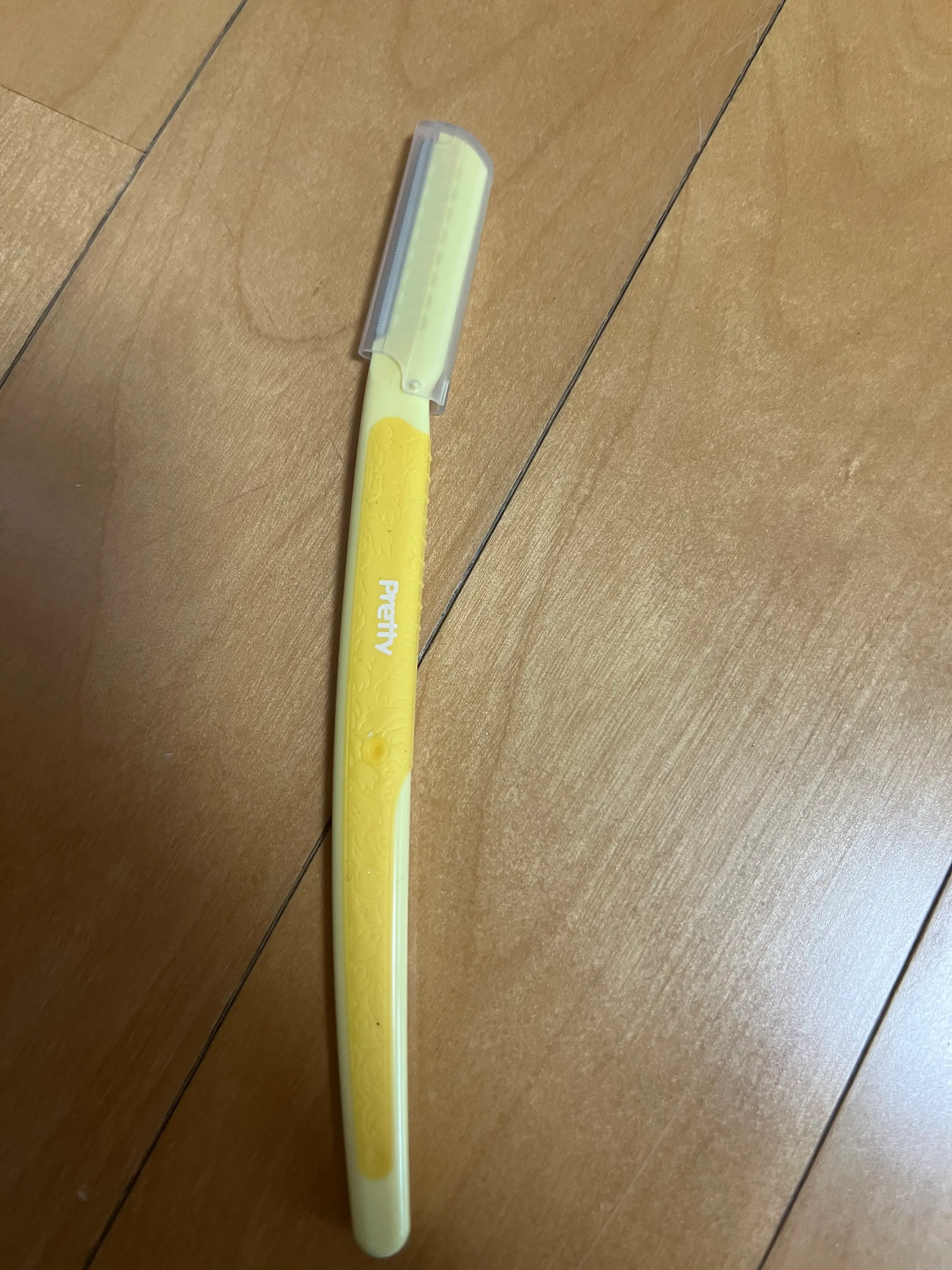 선택된 언니의파우치 리뷰 이미지 - [프리티 민감 피부용 페이셜 면도기]