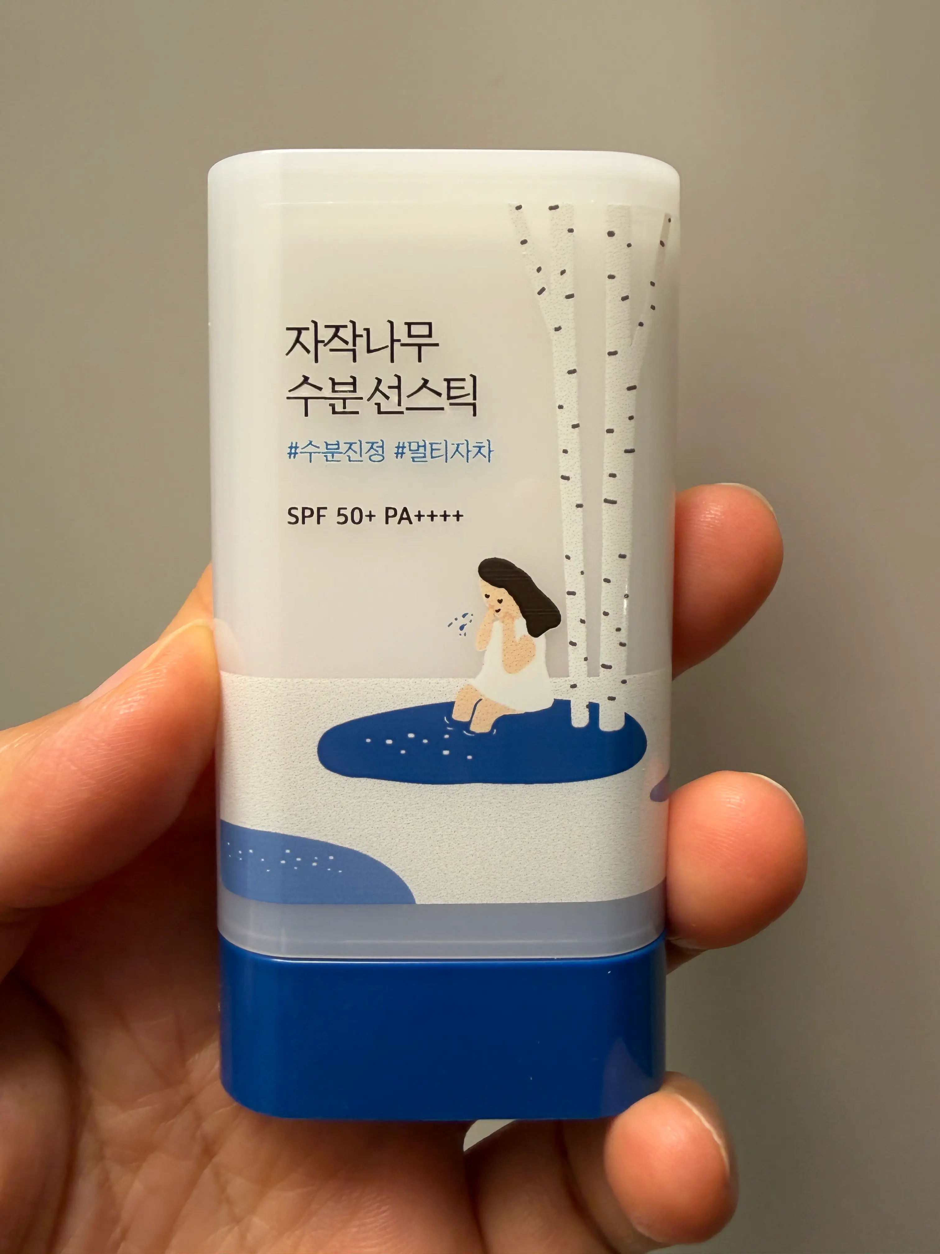 선택된 언니의파우치 리뷰 이미지 - [자작나무 수분 선스틱]