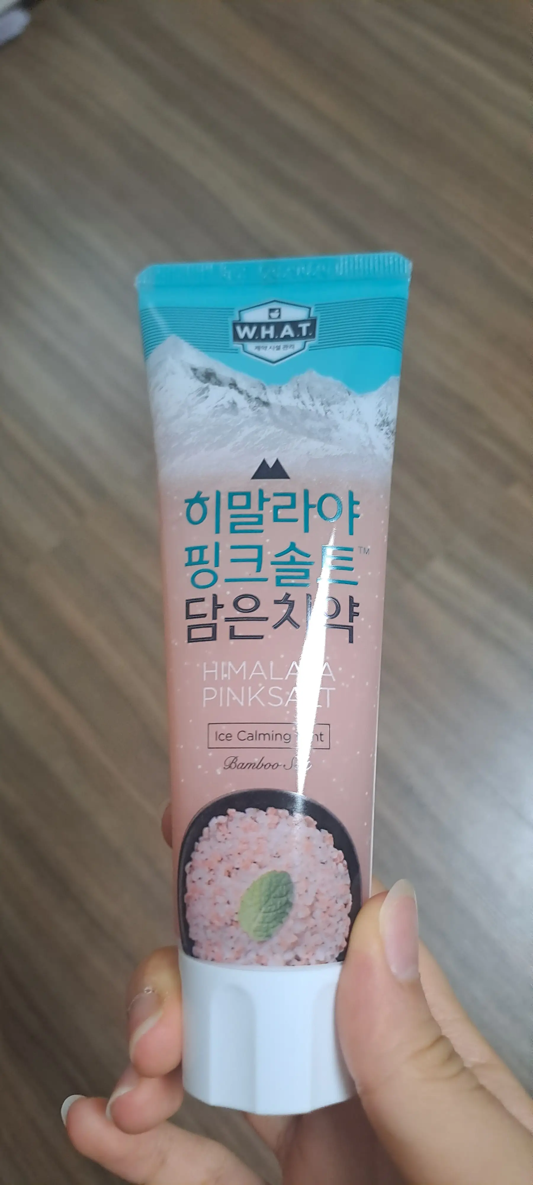 선택된 언니의파우치 리뷰 이미지 - [히말라야 핑크솔트 담은 치약 아이스 카밍 민트]