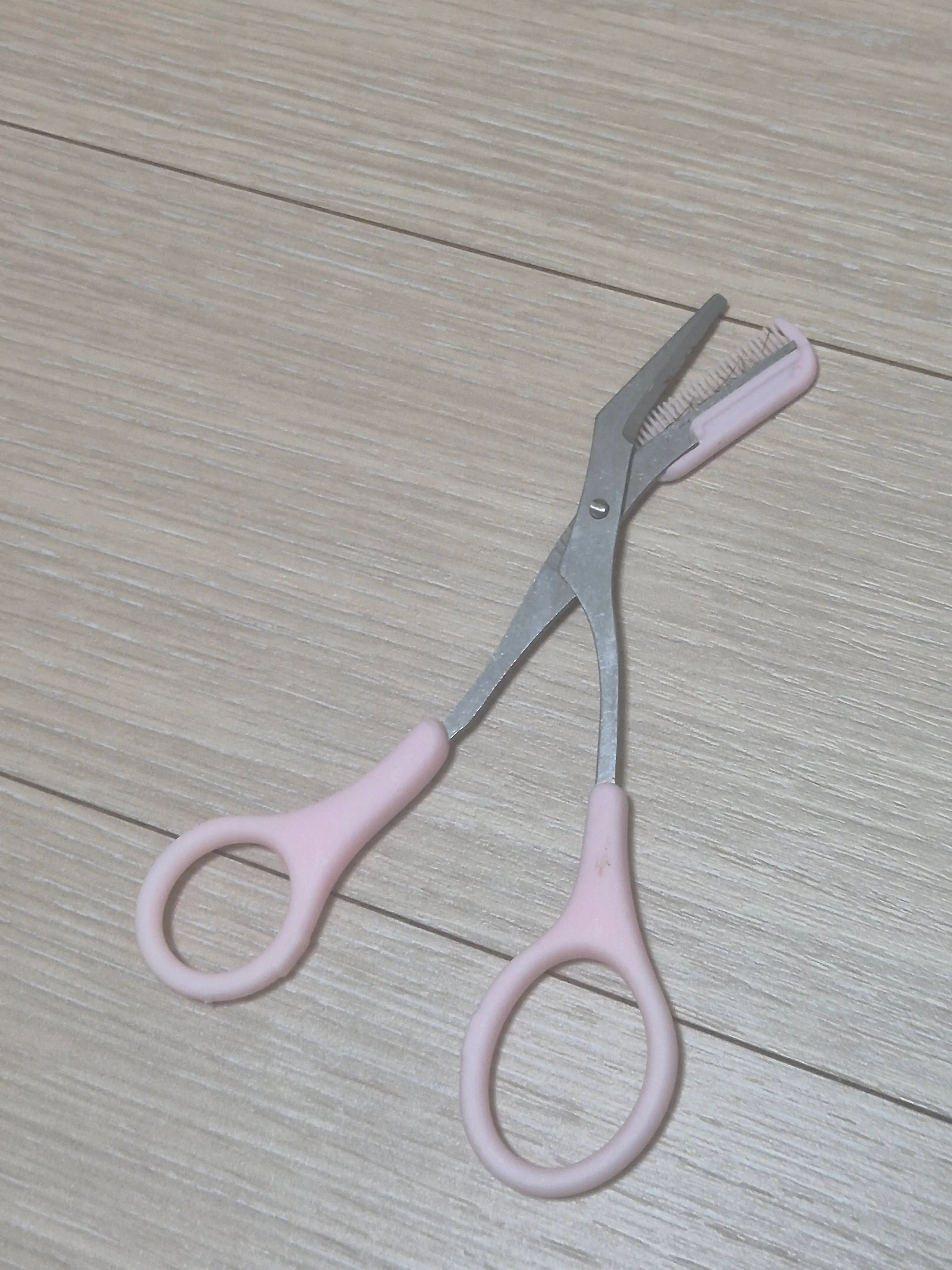 선택된 언니의파우치 리뷰 이미지 - [눈썹 숱 가위]