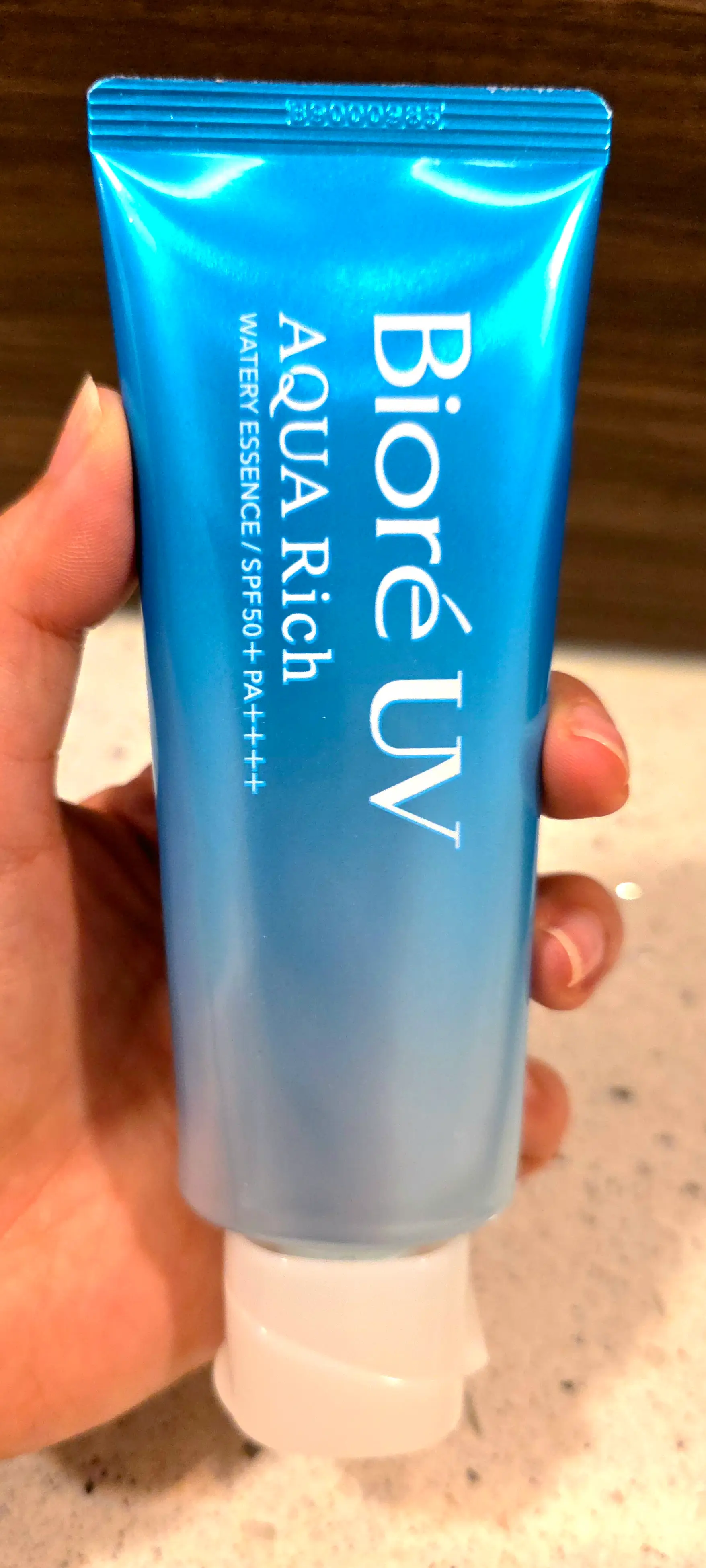 선택된 언니의파우치 리뷰 이미지 - [UV 아쿠아 리치 워터리 에센스]