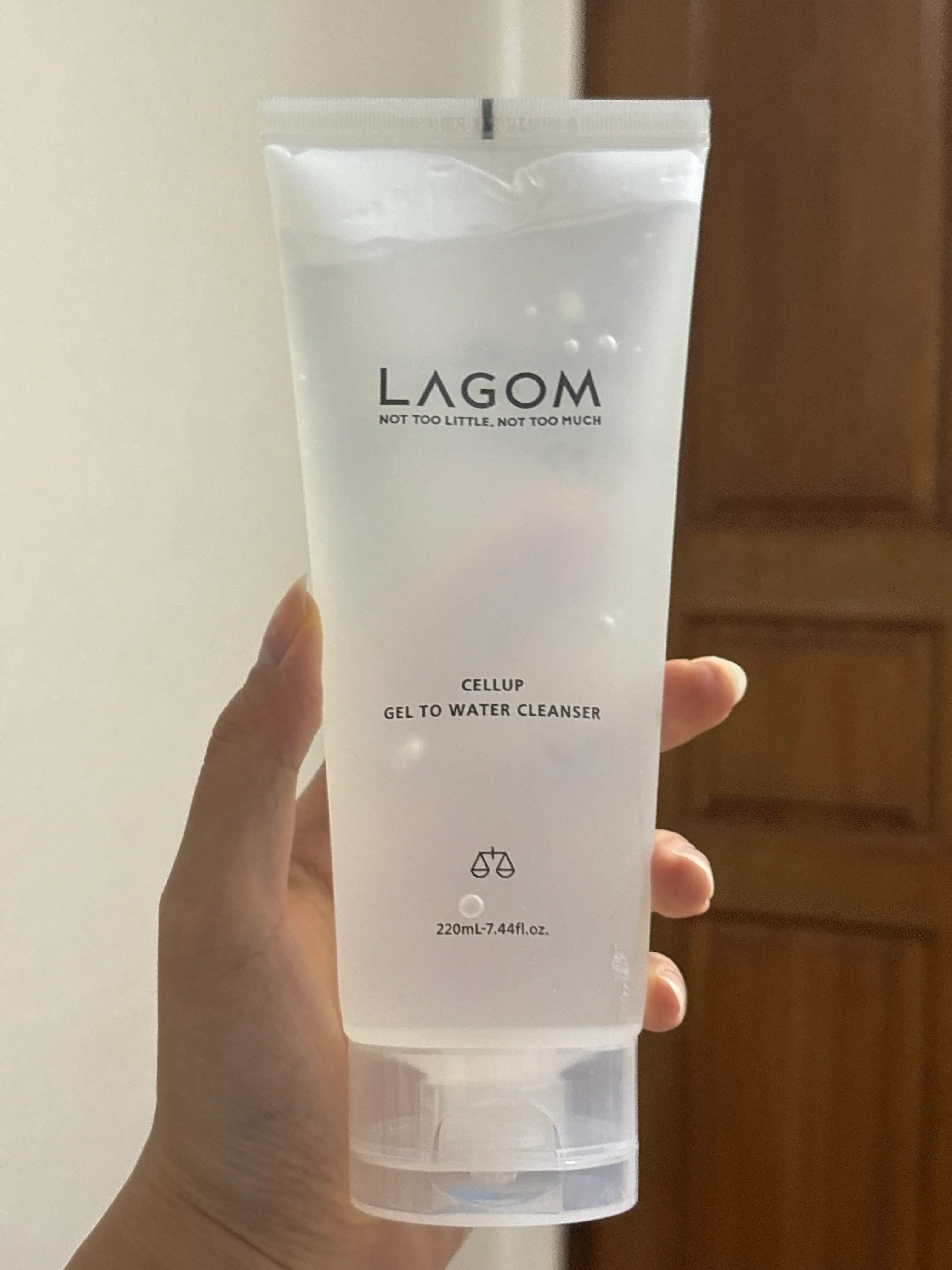 선택된 언니의파우치 리뷰 이미지 - [셀럽 젤 투 워터 아침 클렌저]