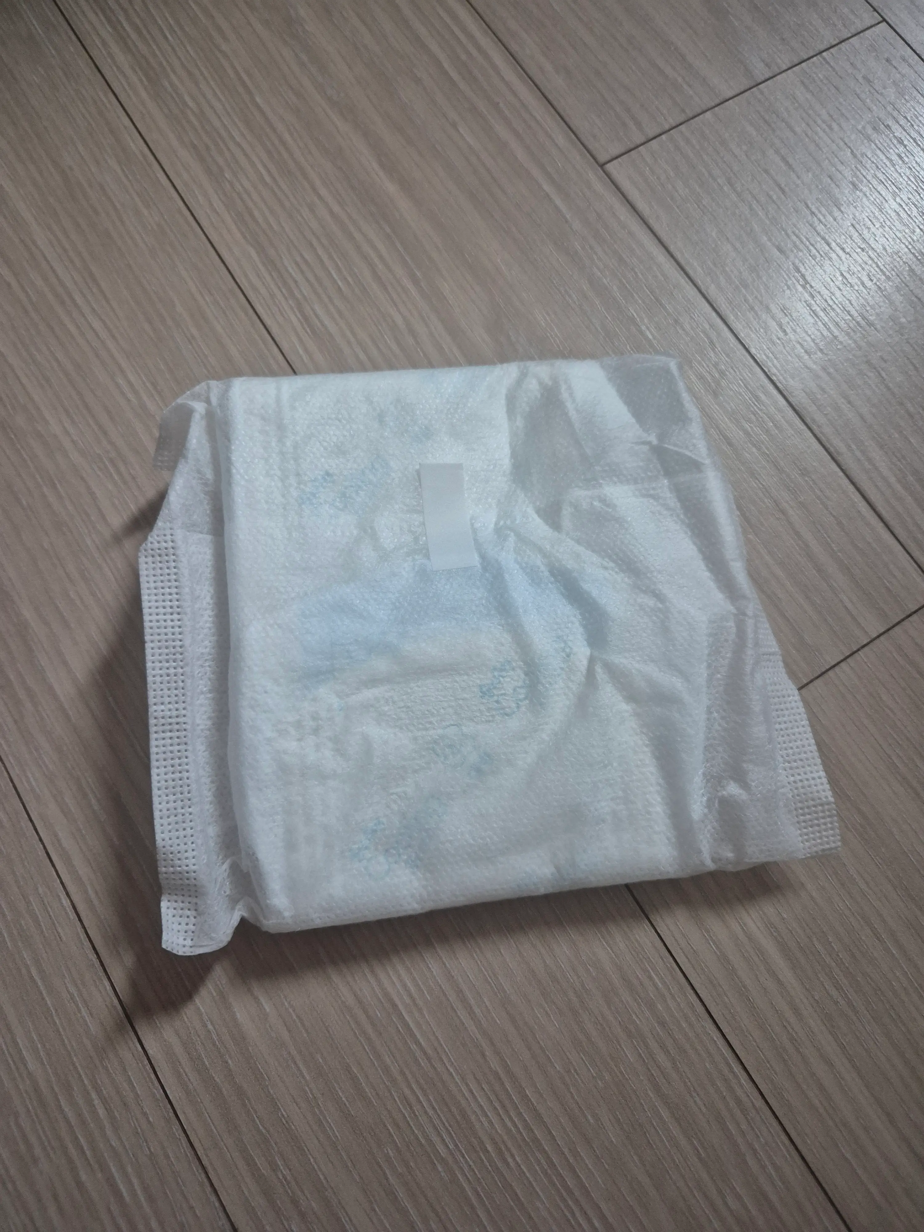 선택된 언니의파우치 리뷰 이미지 - [쿨링브리즈 생리대]
