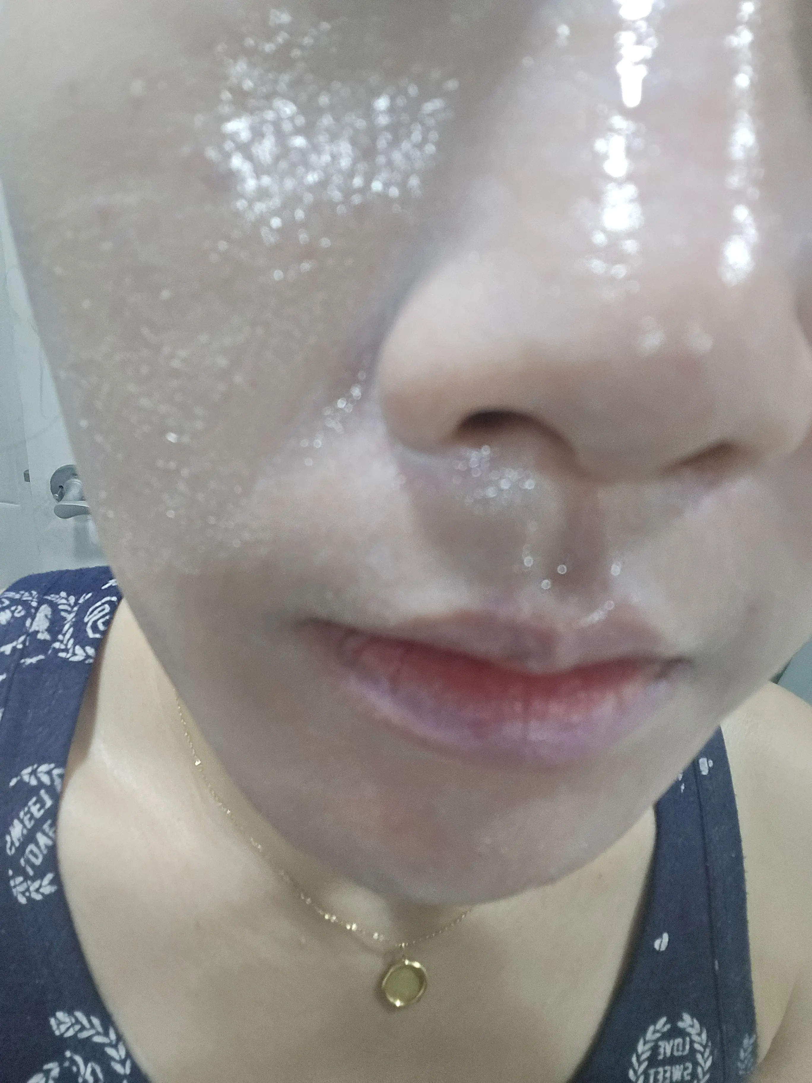선택된 언니의파우치 리뷰 이미지 - [블랙 화산송이 파하 모공 클렌징 오일]