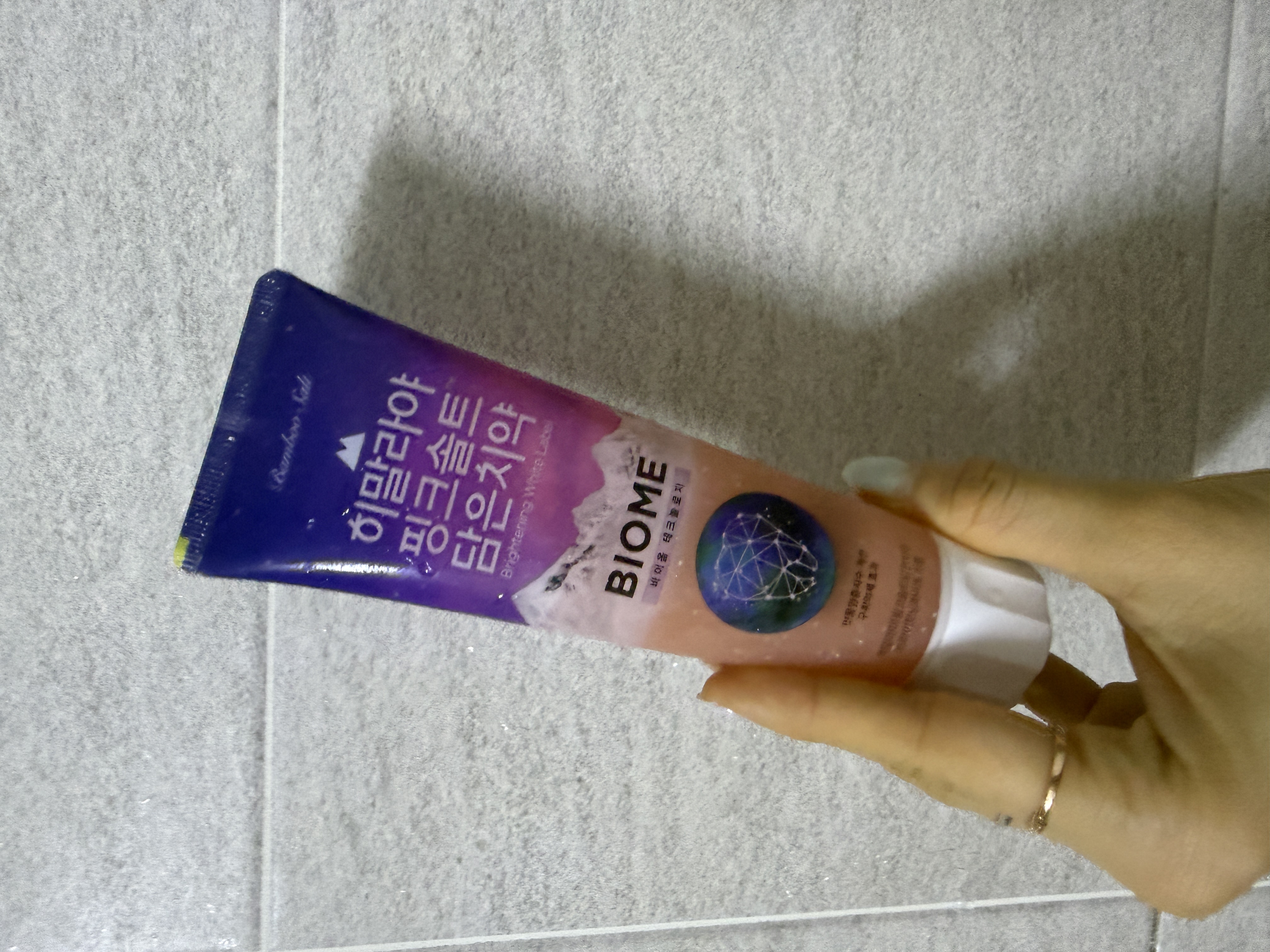 선택된 언니의파우치 리뷰 이미지 - [히말라야 핑크솔트 담은치약 브라이트닝 화이트라벨]