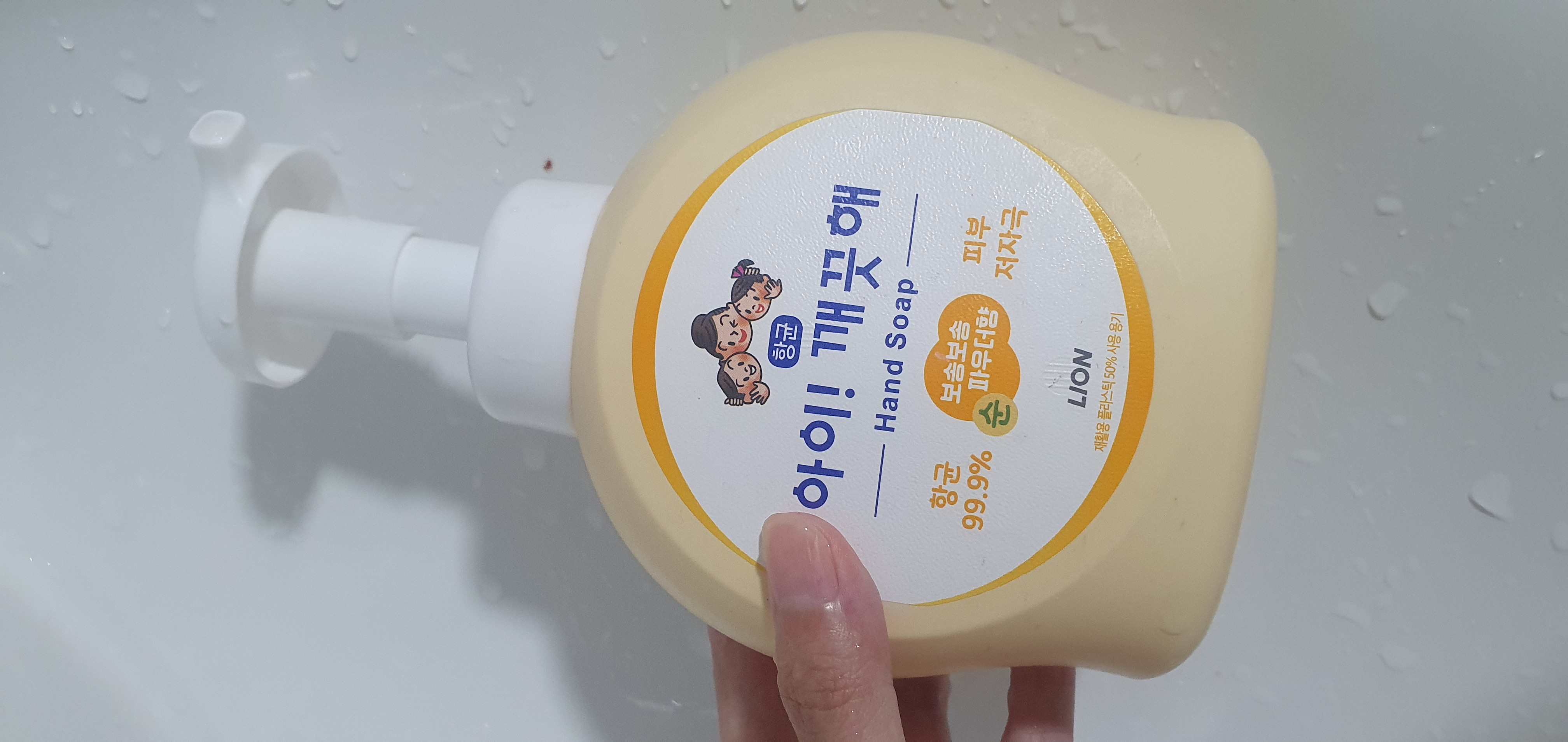 선택된 언니의파우치 리뷰 이미지 - [아이깨끗해 항균 폼 핸드솝 [파우더향]]