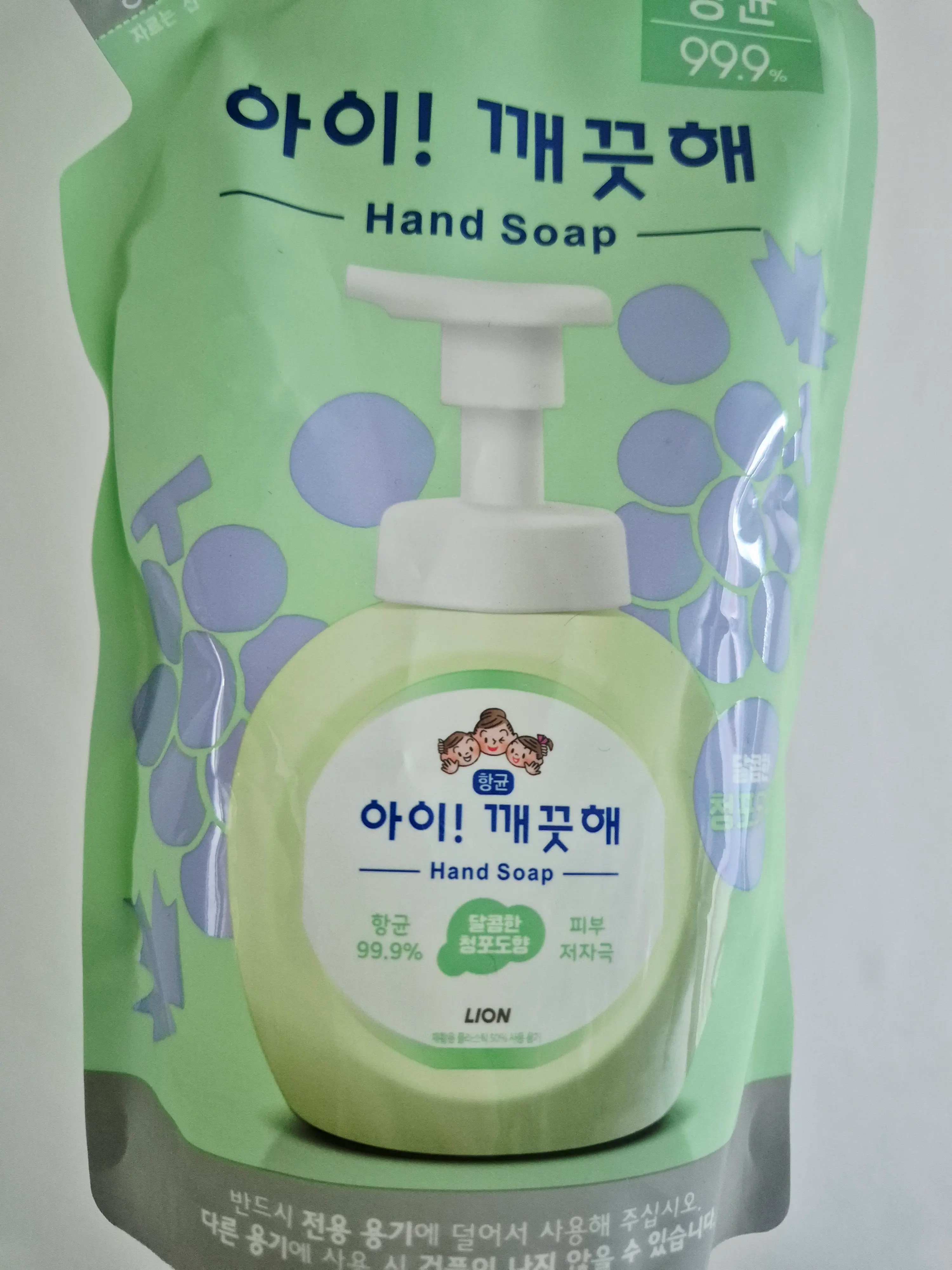 선택된 언니의파우치 리뷰 이미지 - [아이깨끗해 항균 폼 핸드솝 [청포도향]]